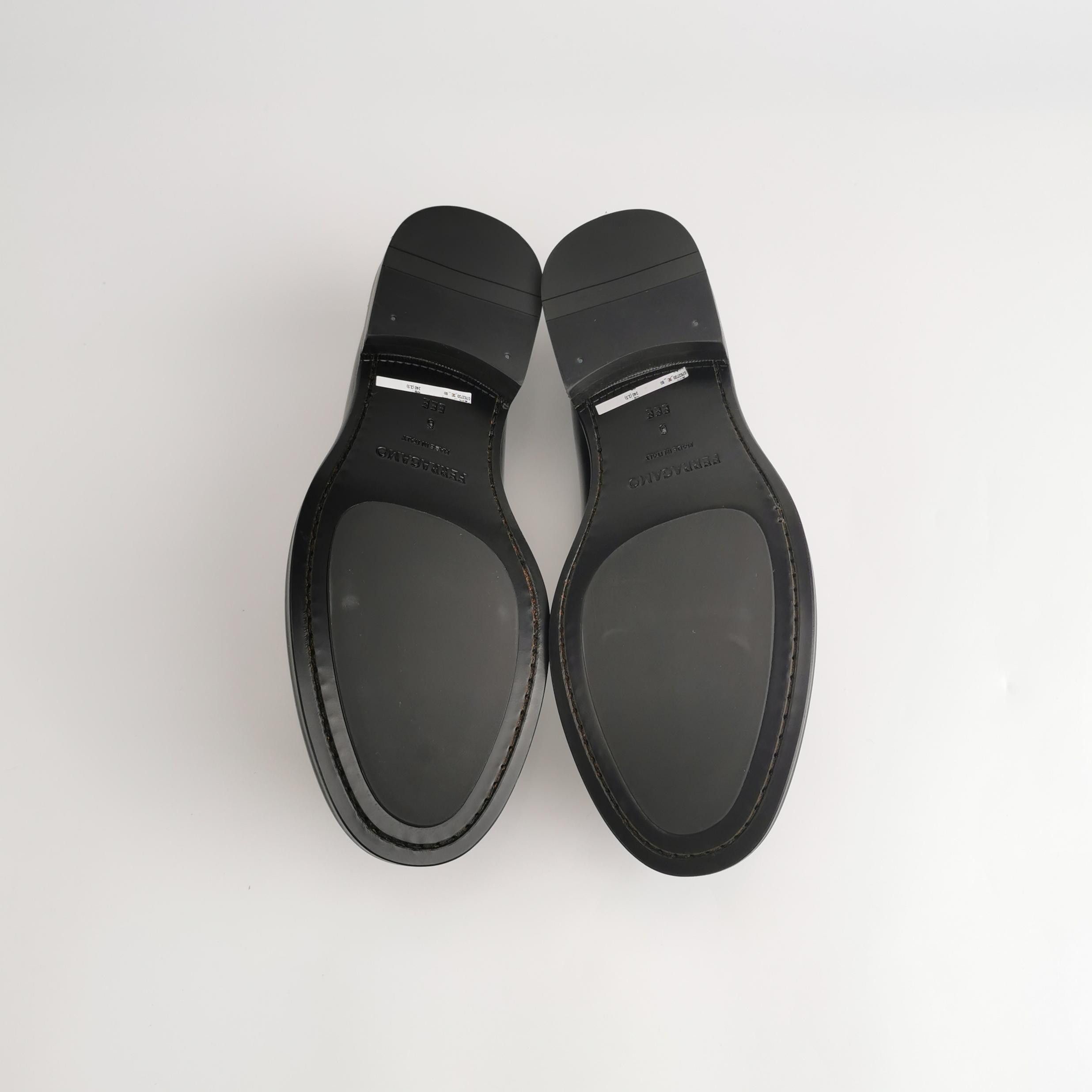 Salvatore Ferragamo Ferragamo Logo Leather Loafers Size 40 Size US 7 / EU 40 - 6 Thumbnail