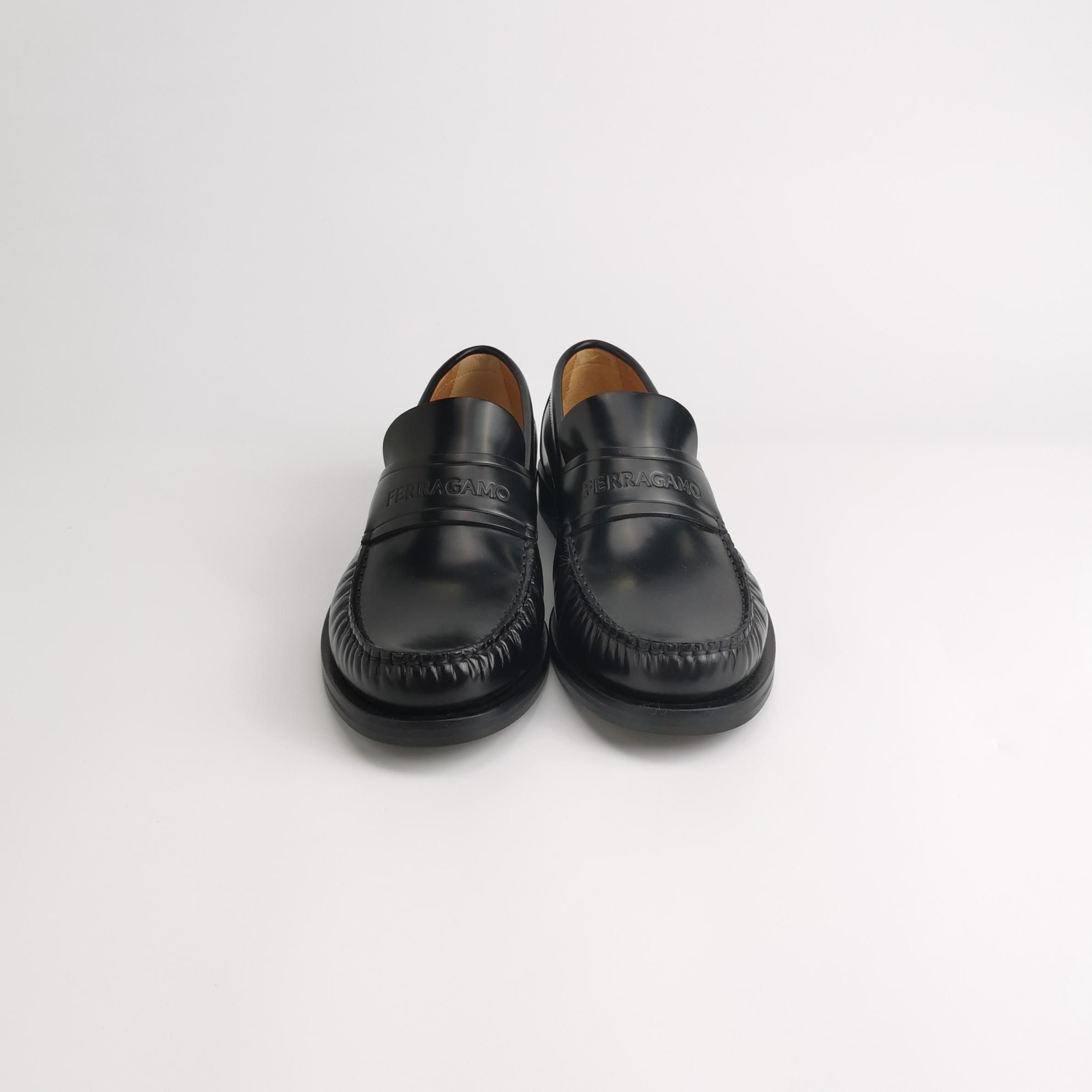 Salvatore Ferragamo Ferragamo Logo Leather Loafers Size 40 Size US 7 / EU 40 - 4 Thumbnail