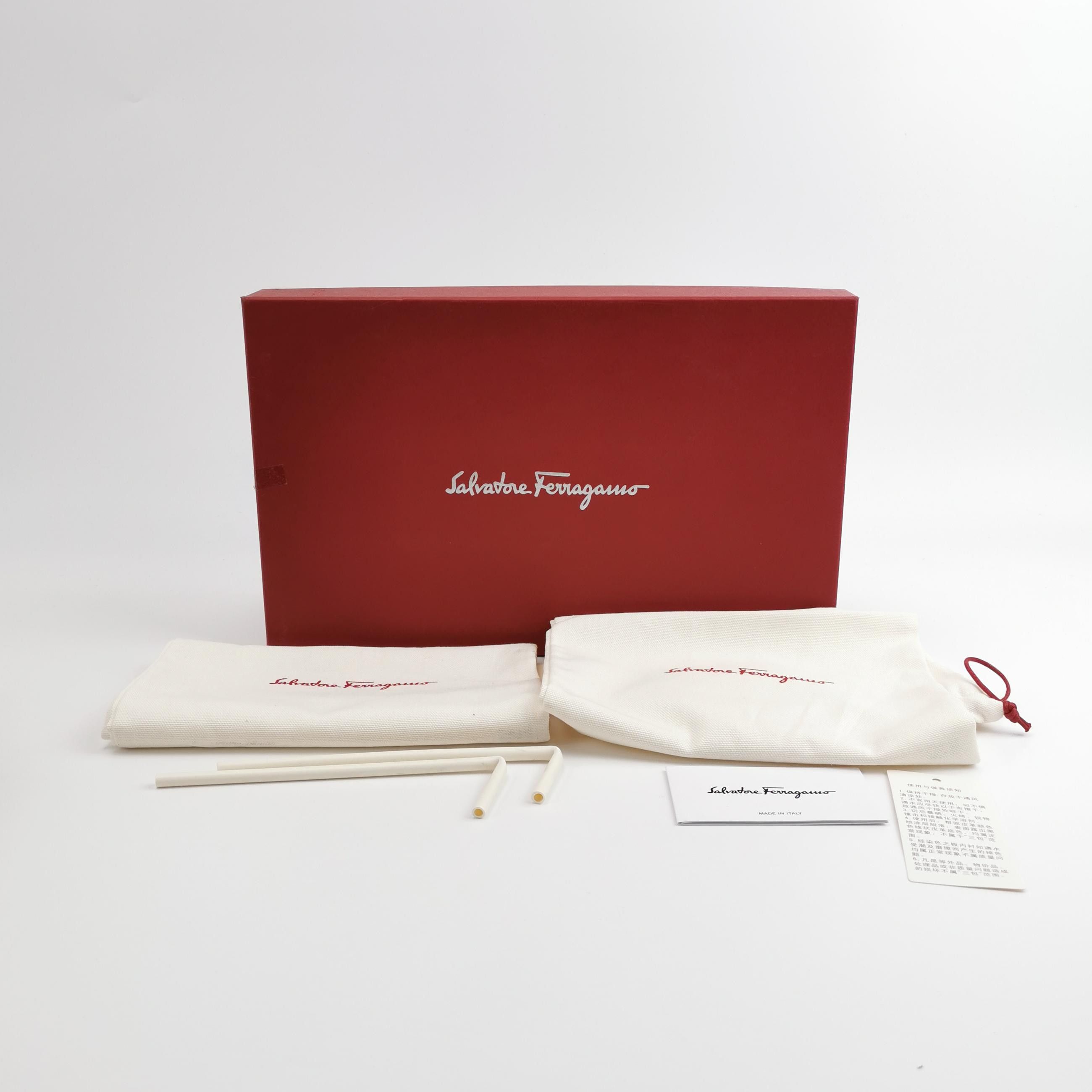 Salvatore Ferragamo Salvatore Ferragamo Grained Leather Derbies 39.5 Size US 6 / EU 39 - 7 Thumbnail
