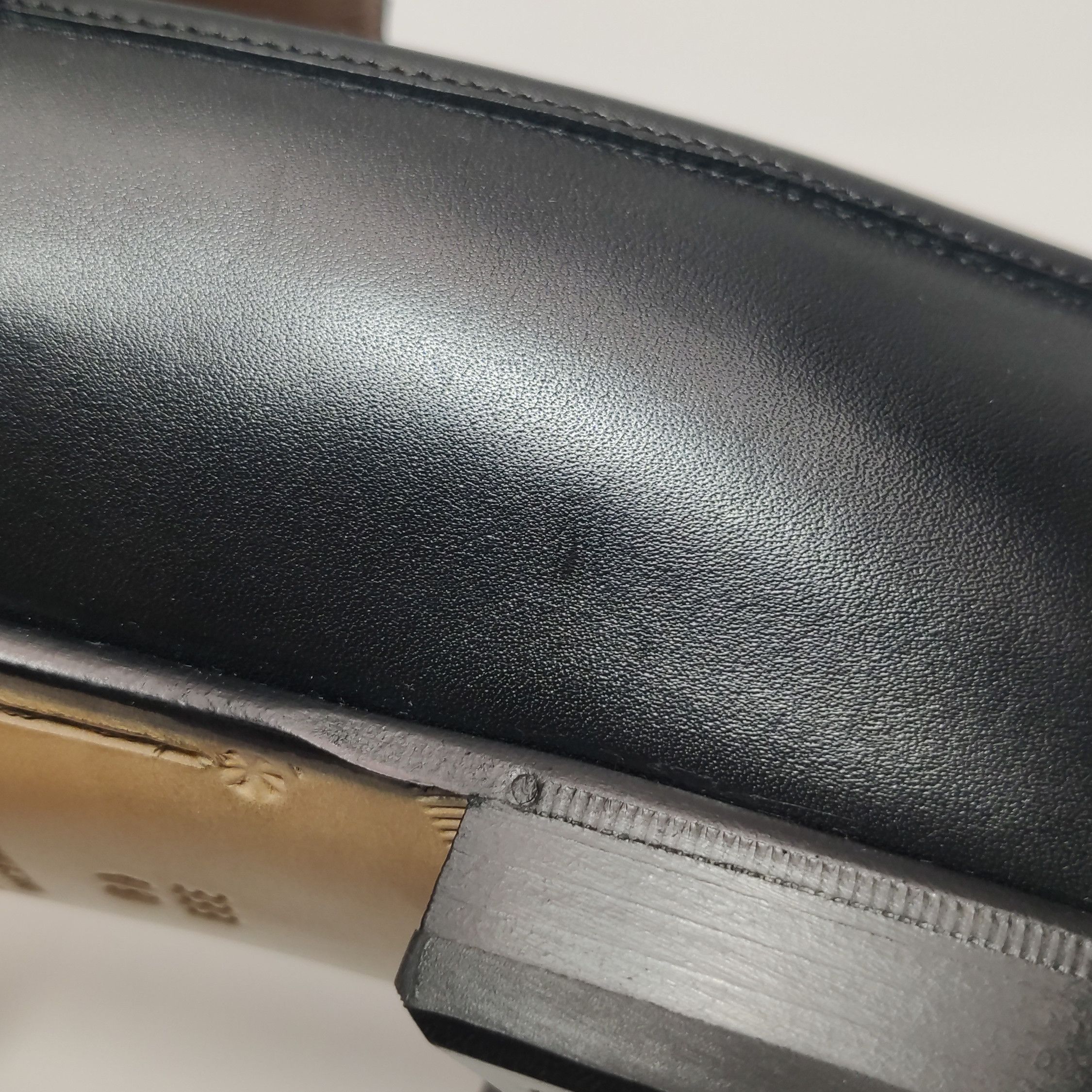 Salvatore Ferragamo Salvatore Ferragamo Logo Plaque Leather Loafers US 8.5 Size US 9 / EU 42 - 9 Thumbnail