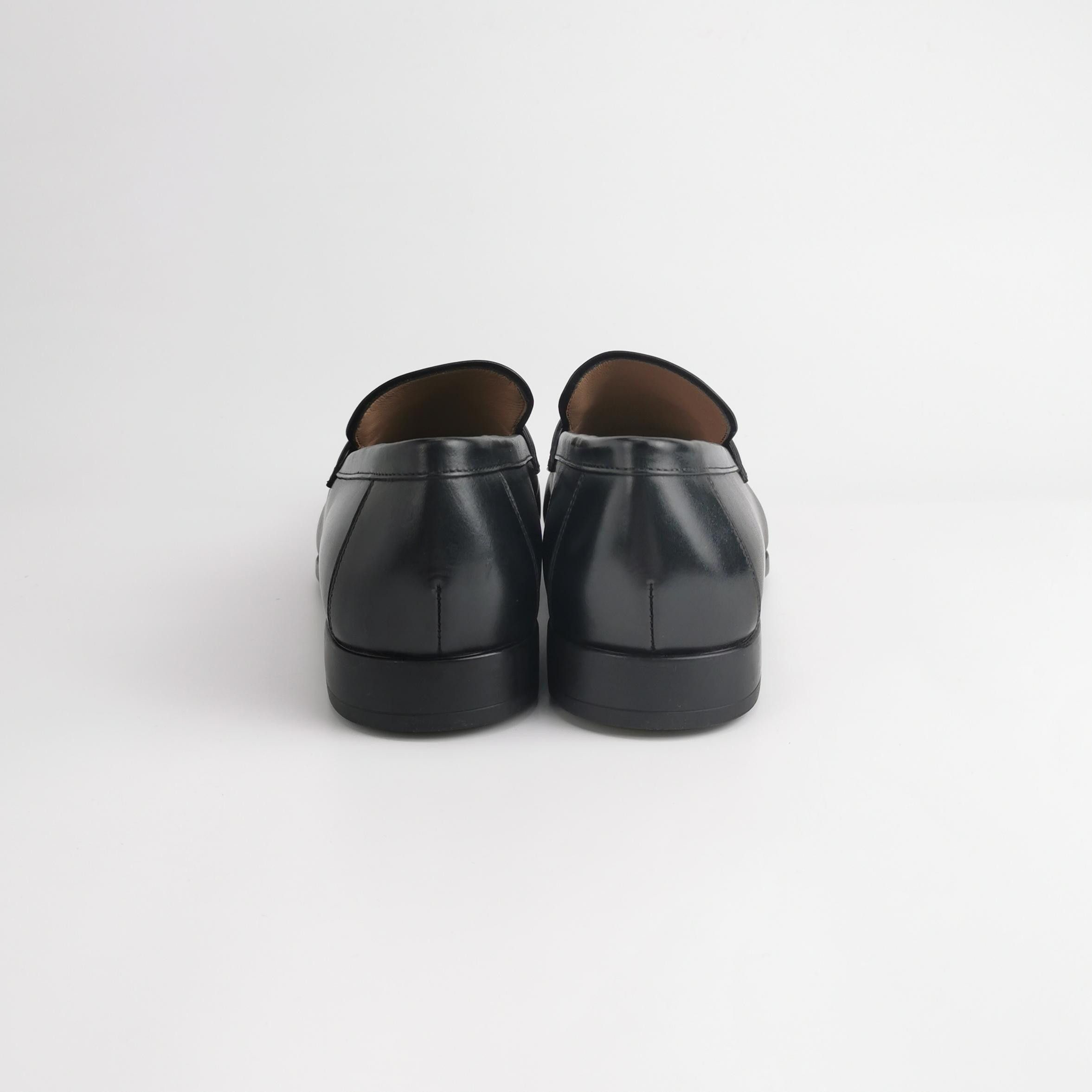 Salvatore Ferragamo Salvatore Ferragamo Gancini Embossed Loafers 8.5 Size US 9 / EU 42 - 5 Thumbnail