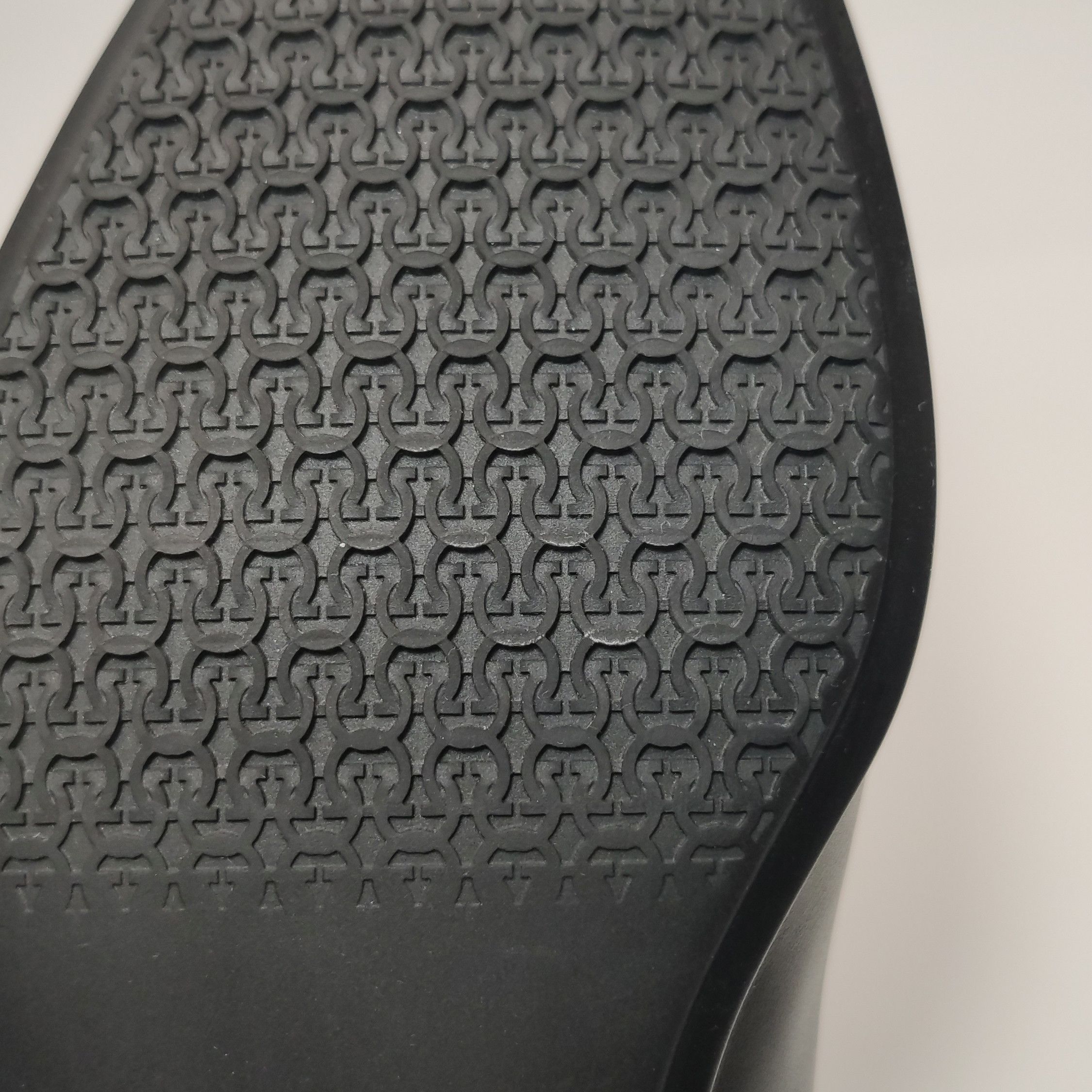 Salvatore Ferragamo Salvatore Ferragamo Gancini Embossed Loafers 8.5 Size US 9 / EU 42 - 12 Thumbnail