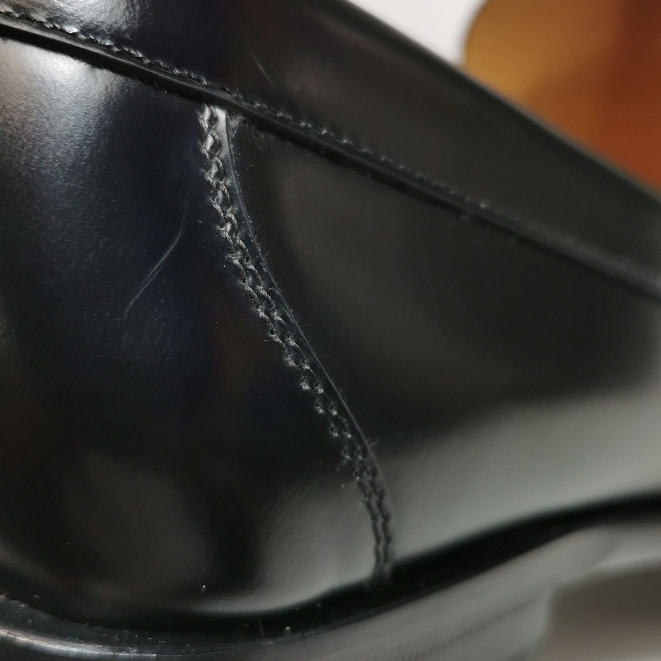 Salvatore Ferragamo Salvatore Ferragamo Logo Leather Loafers US 7 Size US 7 / EU 40 - 12 Thumbnail