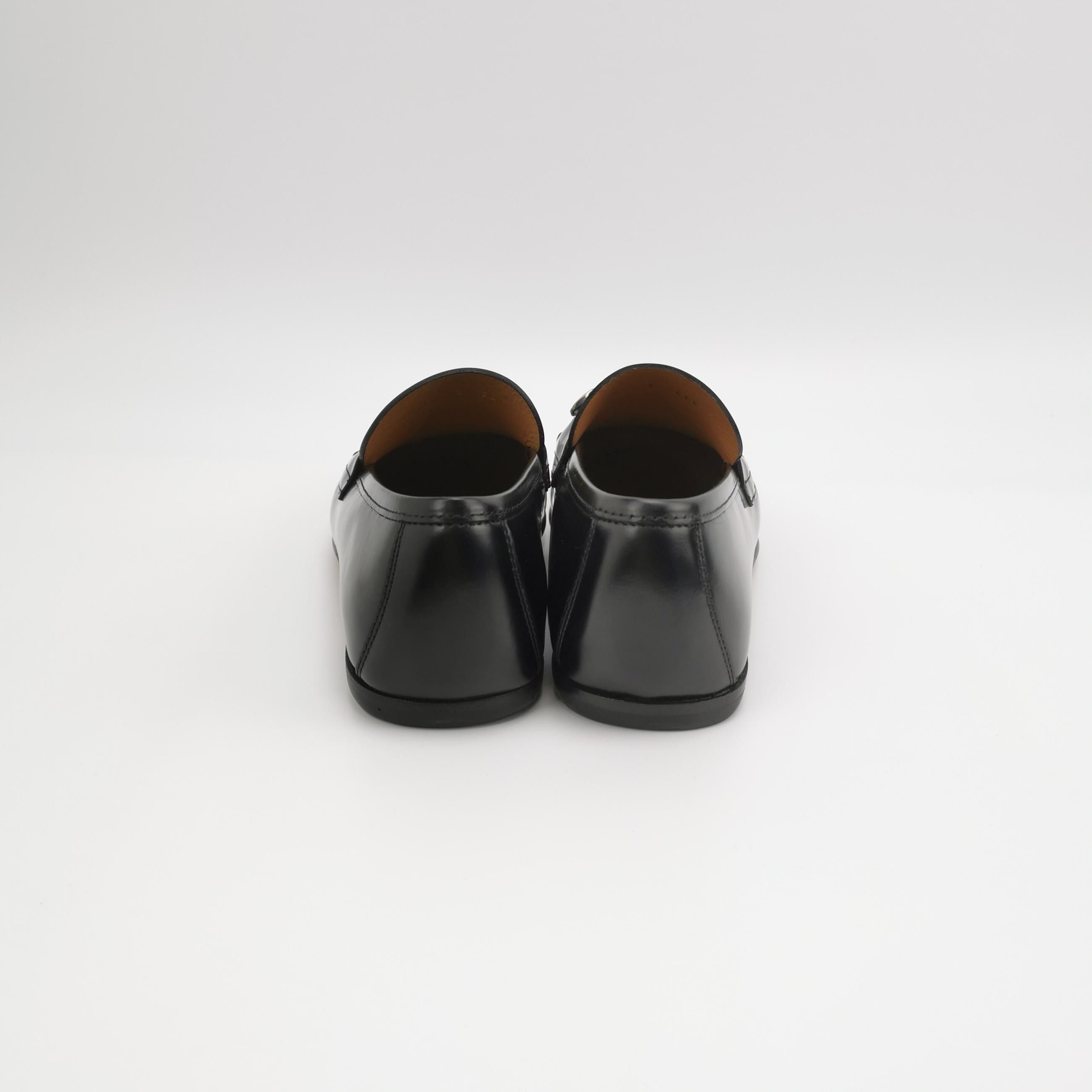 Salvatore Ferragamo Salvatore Ferragamo Gancini Leather Loafers US 9 Size US 9 / EU 42 - 5 Thumbnail