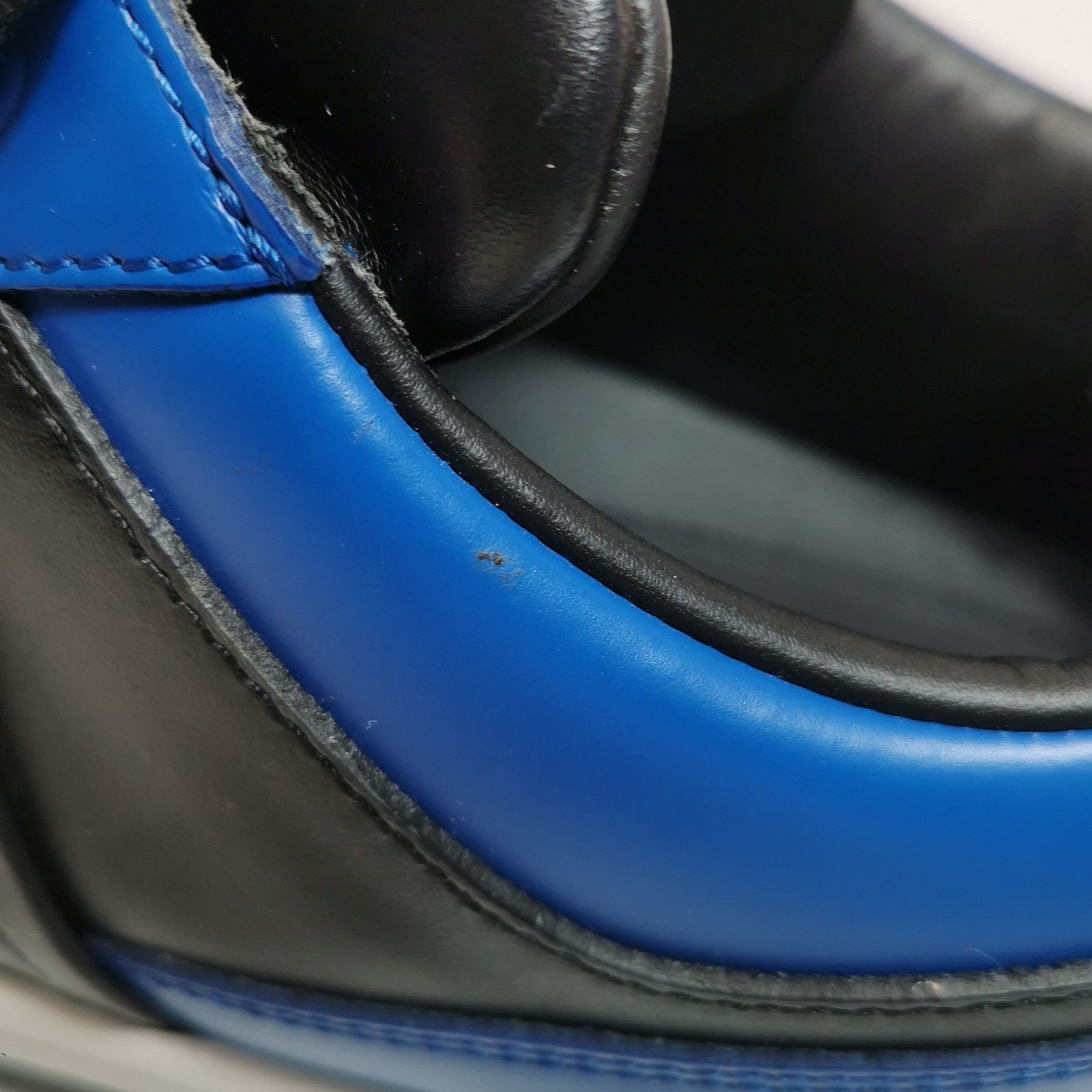 Prada Prada Blue & Black Leather Triangle Logo Sneakers EU 41 Size US 8 / EU 41 - 10 Thumbnail
