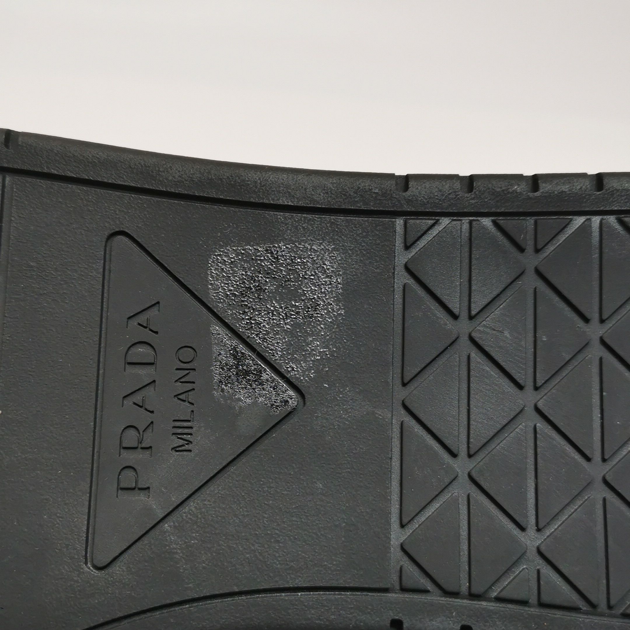 Prada Prada Blue & Black Leather Triangle Logo Sneakers EU 41 Size US 8 / EU 41 - 12 Thumbnail