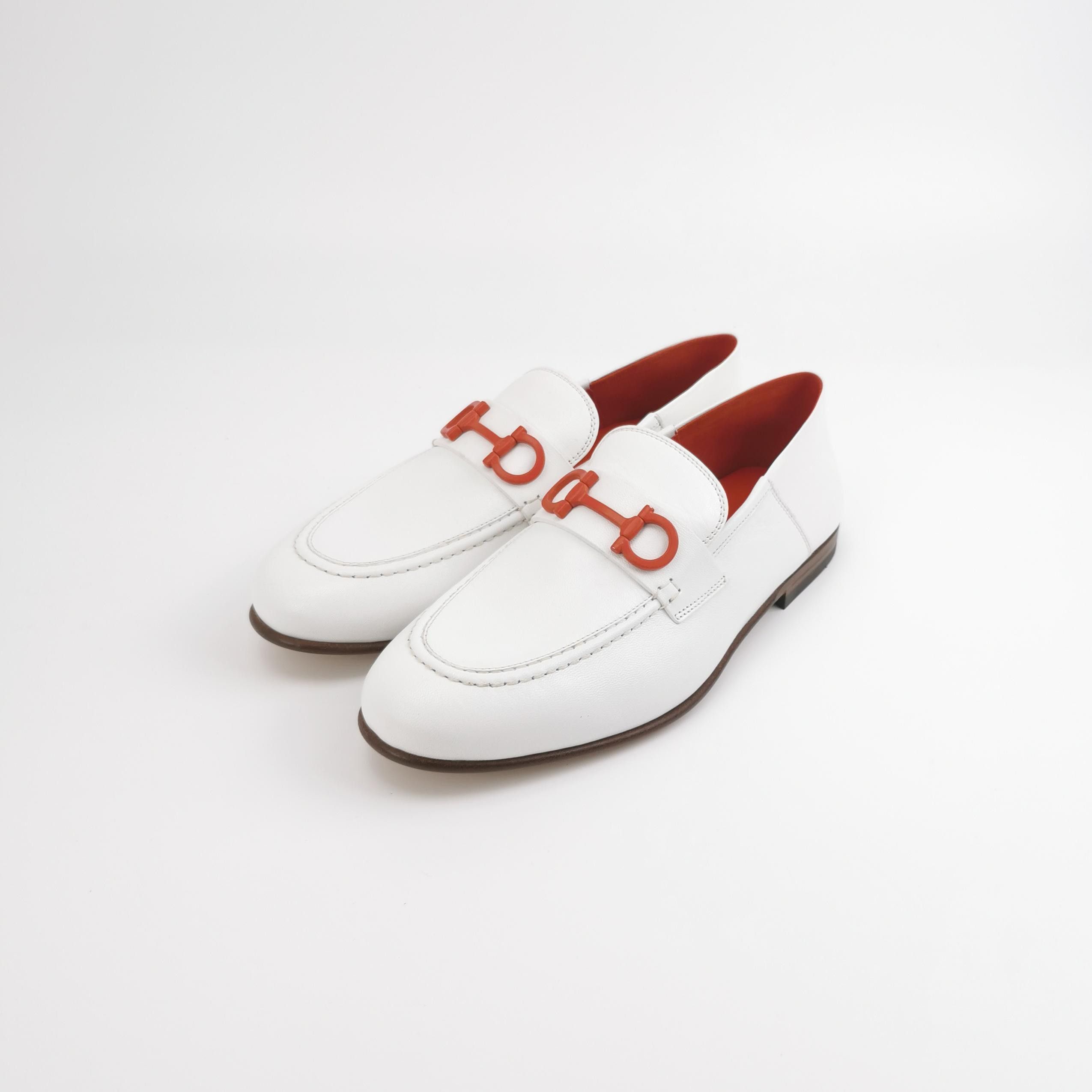 Salvatore Ferragamo Ferragamo Red Gancini White Leather Loafers 7.5 Size US 8 / EU 41 - 3 Thumbnail