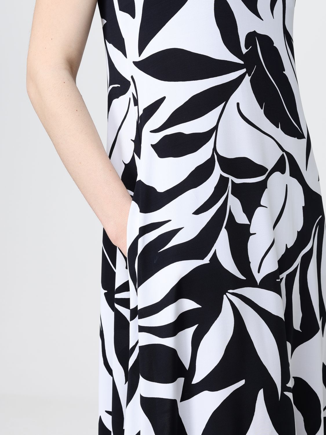 Max Mara Max Mara Dress Woman Fa01 Size S / US 4 / IT 40 - 3 Thumbnail