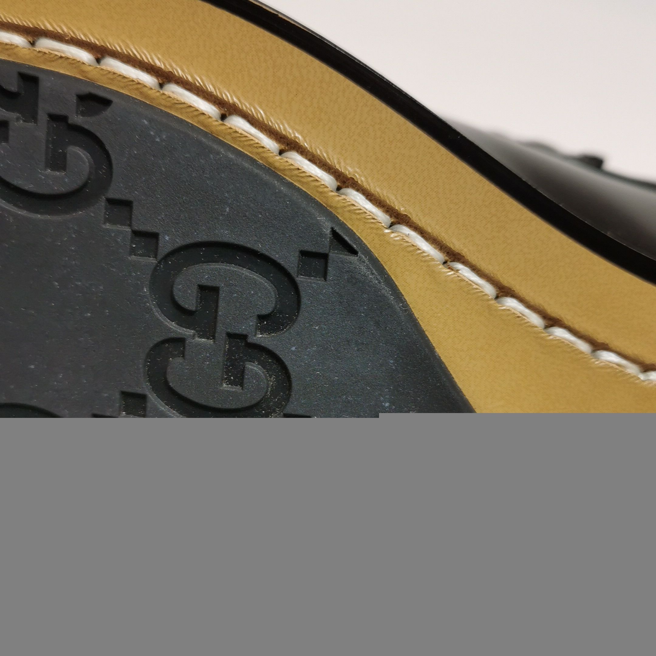 Gucci Gucci GG Logo Leather Loafers EU 42 Size US 9 / EU 42 - 10 Thumbnail