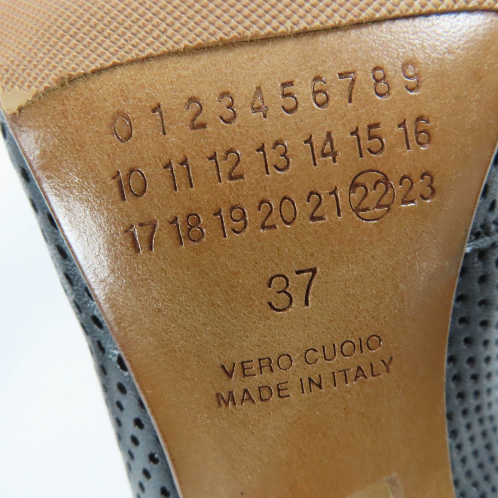 Maison Margiela Maison Margiela Maison Margiela Tabi Leather Ankle Boots Leather Shoes DUTY FREE for USA Size ONE SIZE - 8 Thumbnail