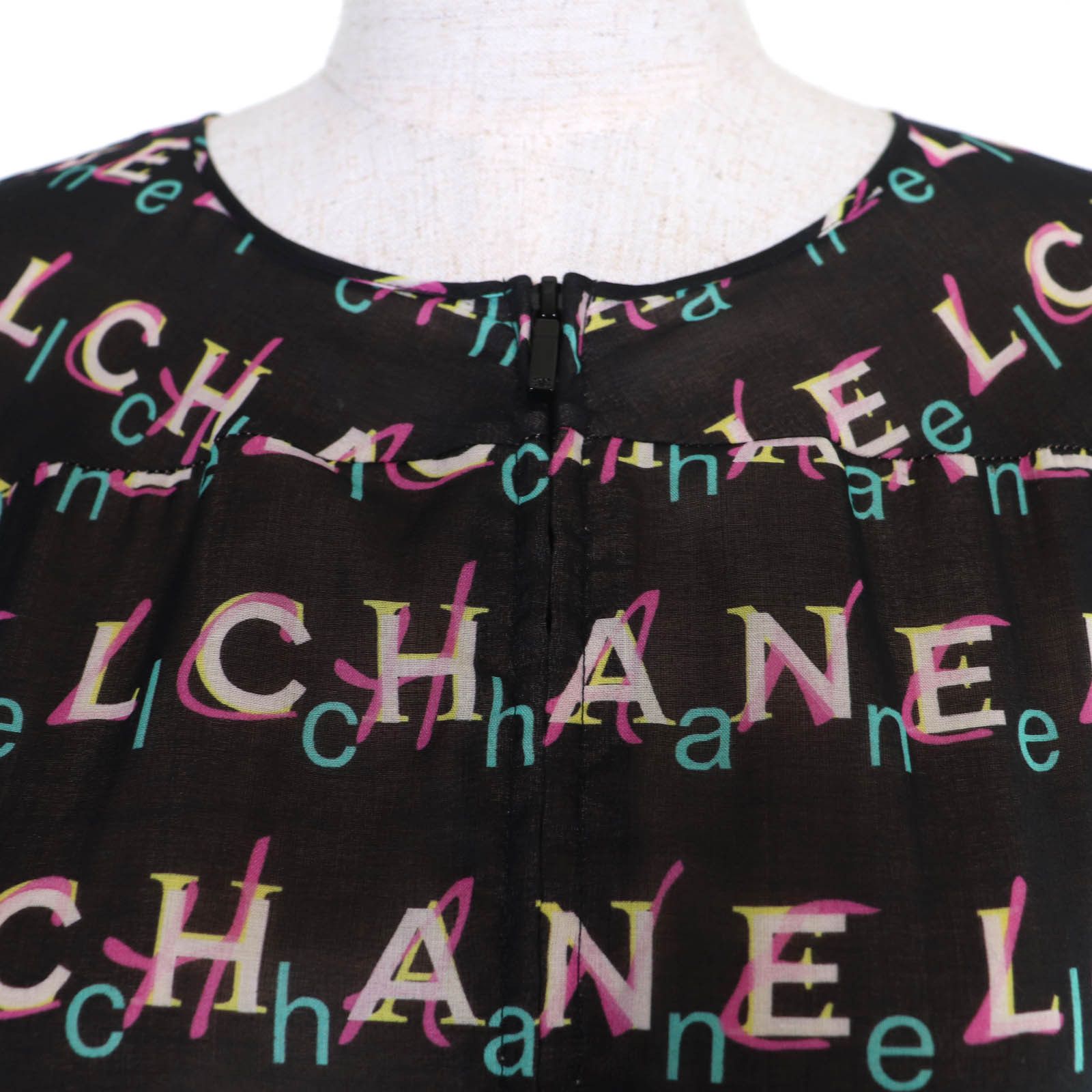 Chanel Chanel Chanel Logo Print Cotton Dress Textile Tops P60847V46300 DUTY FREE for USA Size ONE SIZE - 4 Thumbnail