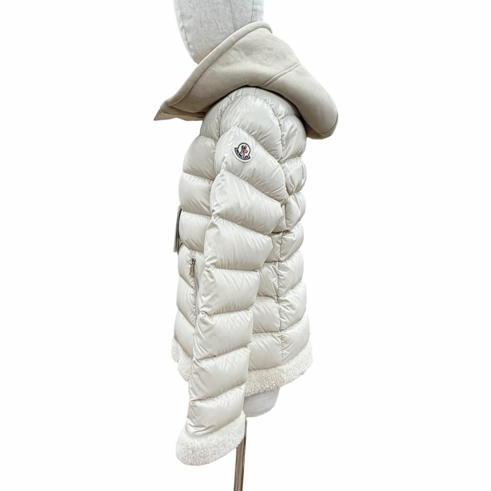 Moncler Moncler Moncler GUICHARD Down Jacket Textile Outerwear H20931A00102 DUTY FREE for USA Size ONE SIZE - 2 Thumbnail