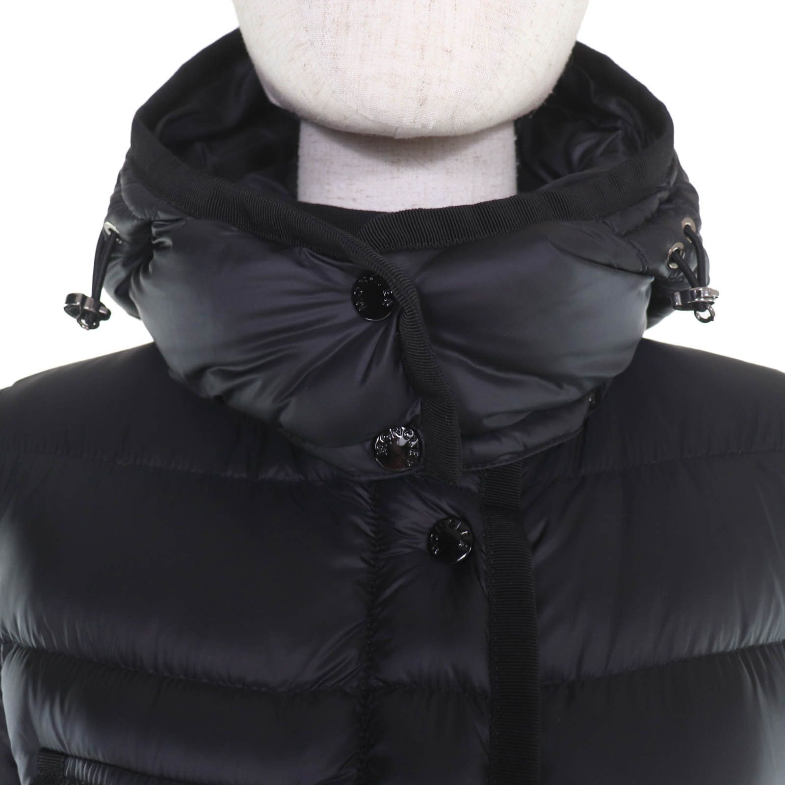 Moncler Moncler Moncler Hermine Nylon Down Coat Textile Outerwear DUTY FREE for USA Size ONE SIZE - 4 Thumbnail