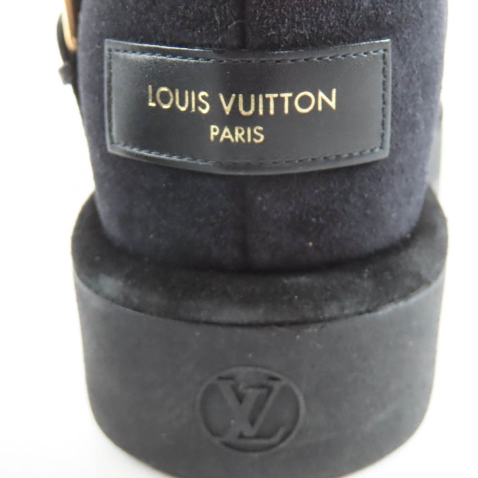 Louis Vuitton Louis Vuitton Louis Vuitton Aspen Line Shearling Boots Fur Shoes DUTY FREE for USA Size ONE SIZE - 8 Thumbnail