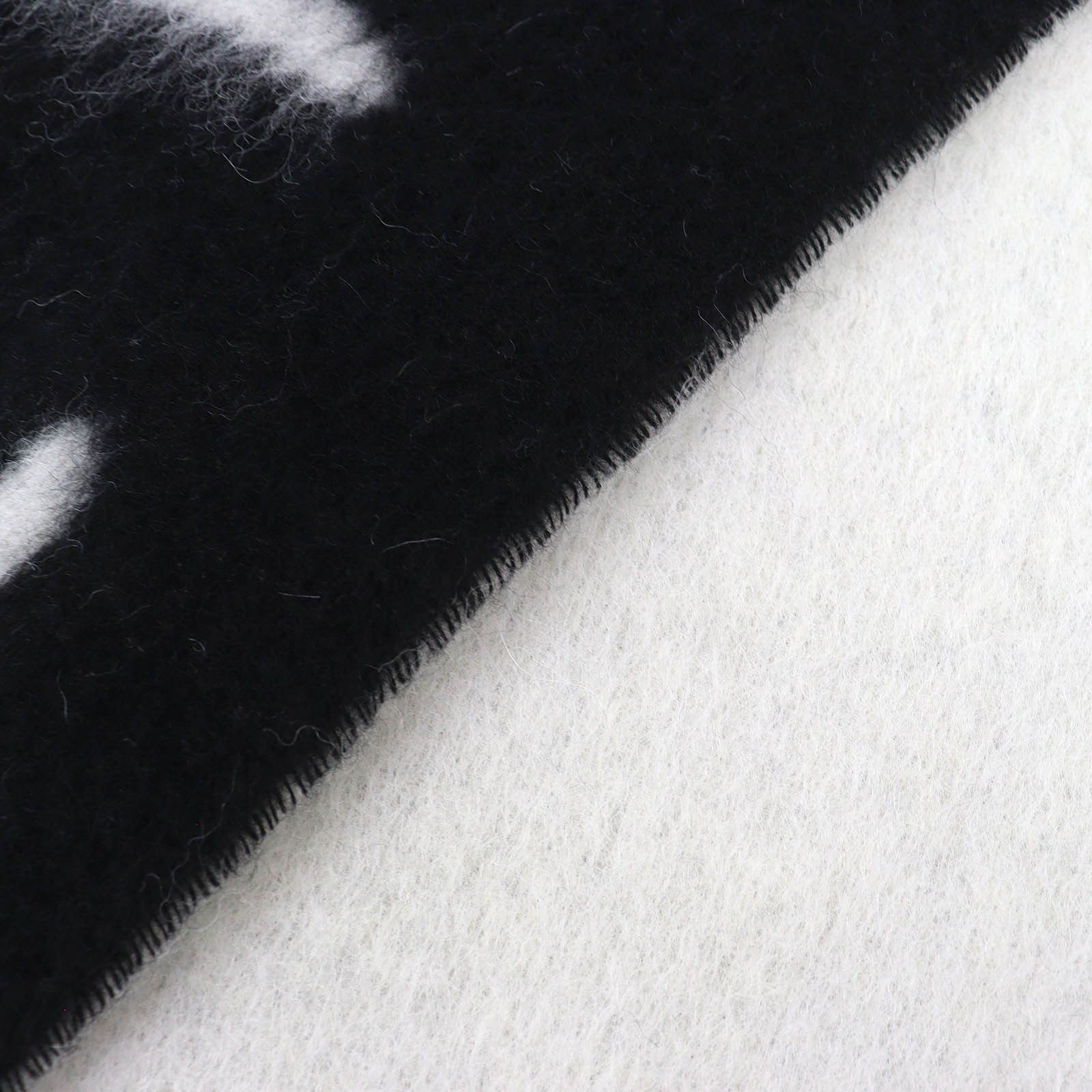 Burberry Burberry Burberry Alpaca Wool Scarf Textile Scarf DUTY FREE for USA Size ONE SIZE - 4 Thumbnail