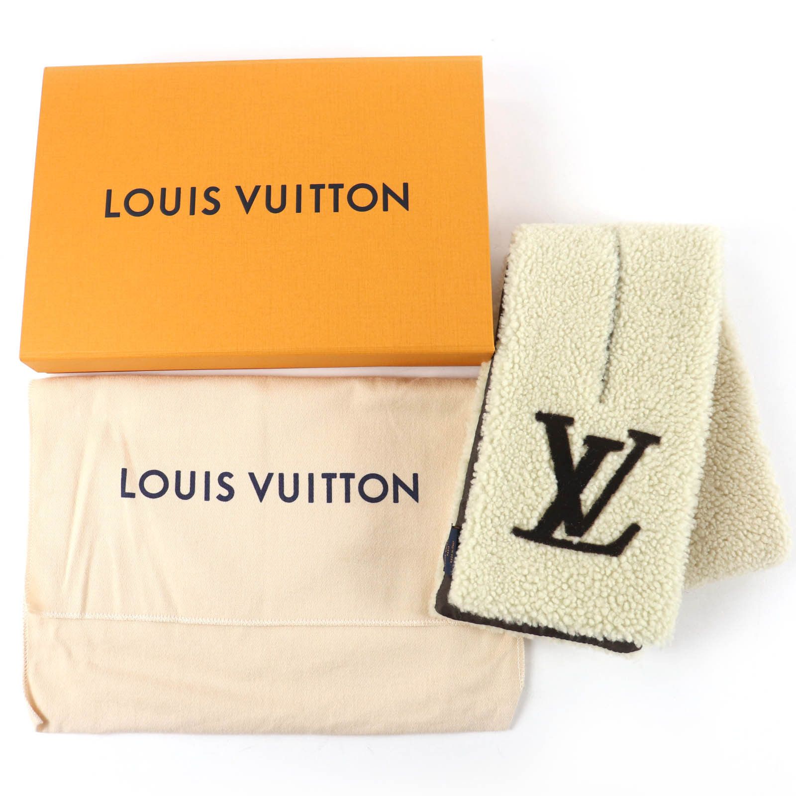 Louis Vuitton Louis Vuitton Louis Vuitton Shearling Scarf Fur Scarf M79229 DUTY FREE for USA Size ONE SIZE - 2 Thumbnail