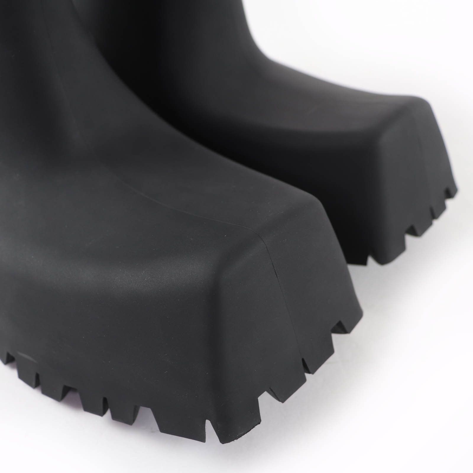 Balenciaga Balenciaga Balenciaga Trooper Rubber Boots Plastic / Synthetic Shoes 679326 DUTY FREE for USA Size ONE SIZE - 8 Thumbnail