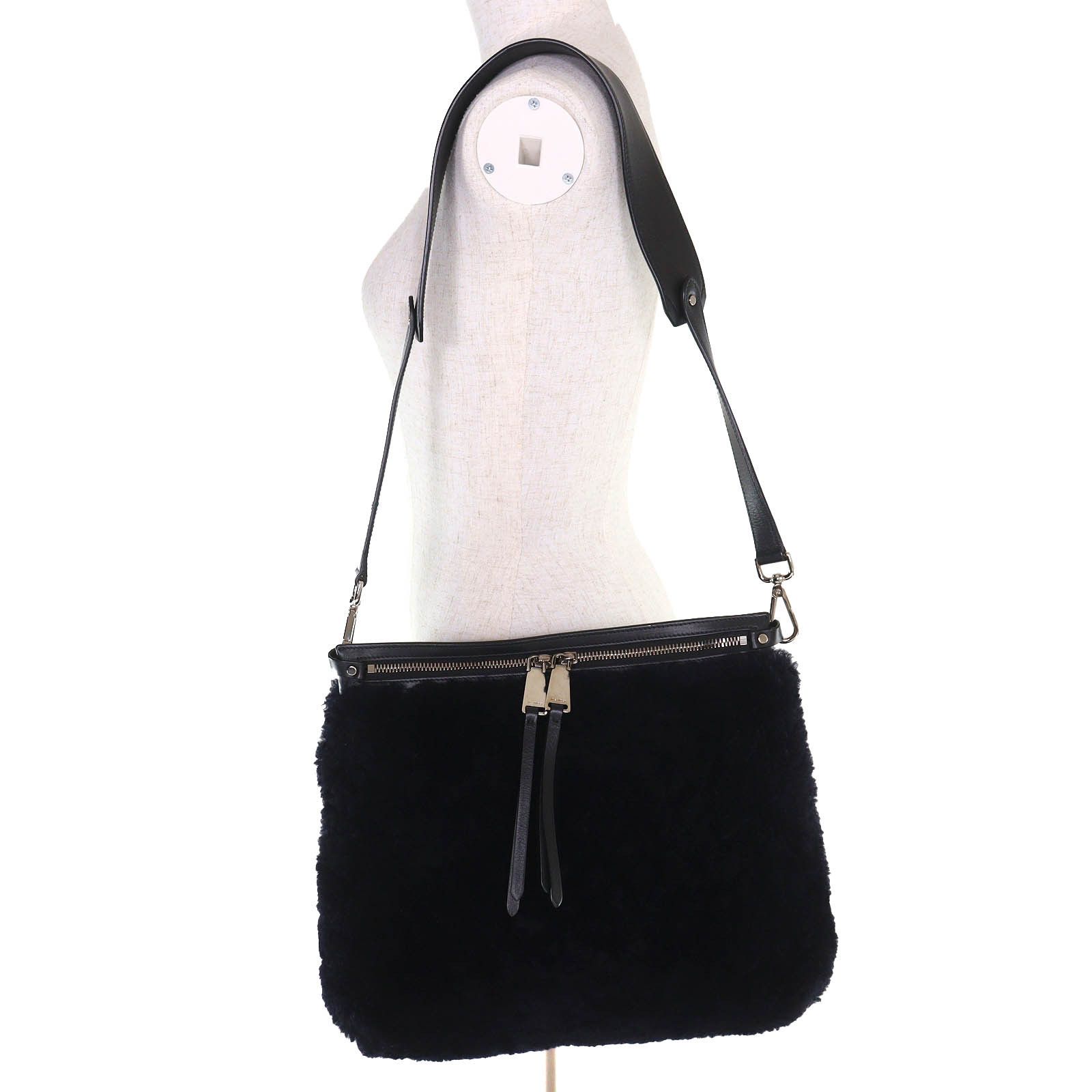 Jil Sander Jil Sander Jil Sander Shearling Shoulder Bag Fur Shoulder Bag DUTY FREE for USA Size ONE SIZE - 7 Thumbnail