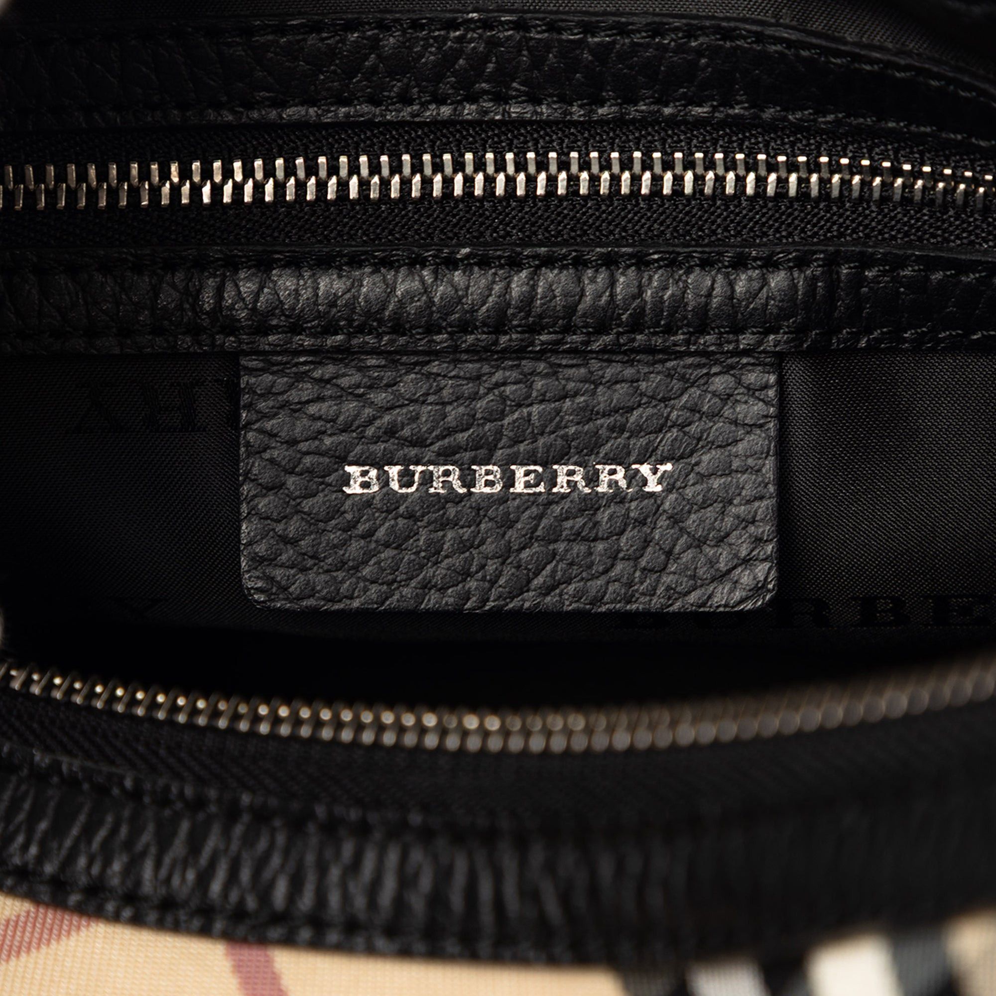 Burberry Nova Check Trimmed Canvas Shoulder Bag Size ONE SIZE - 5 Thumbnail