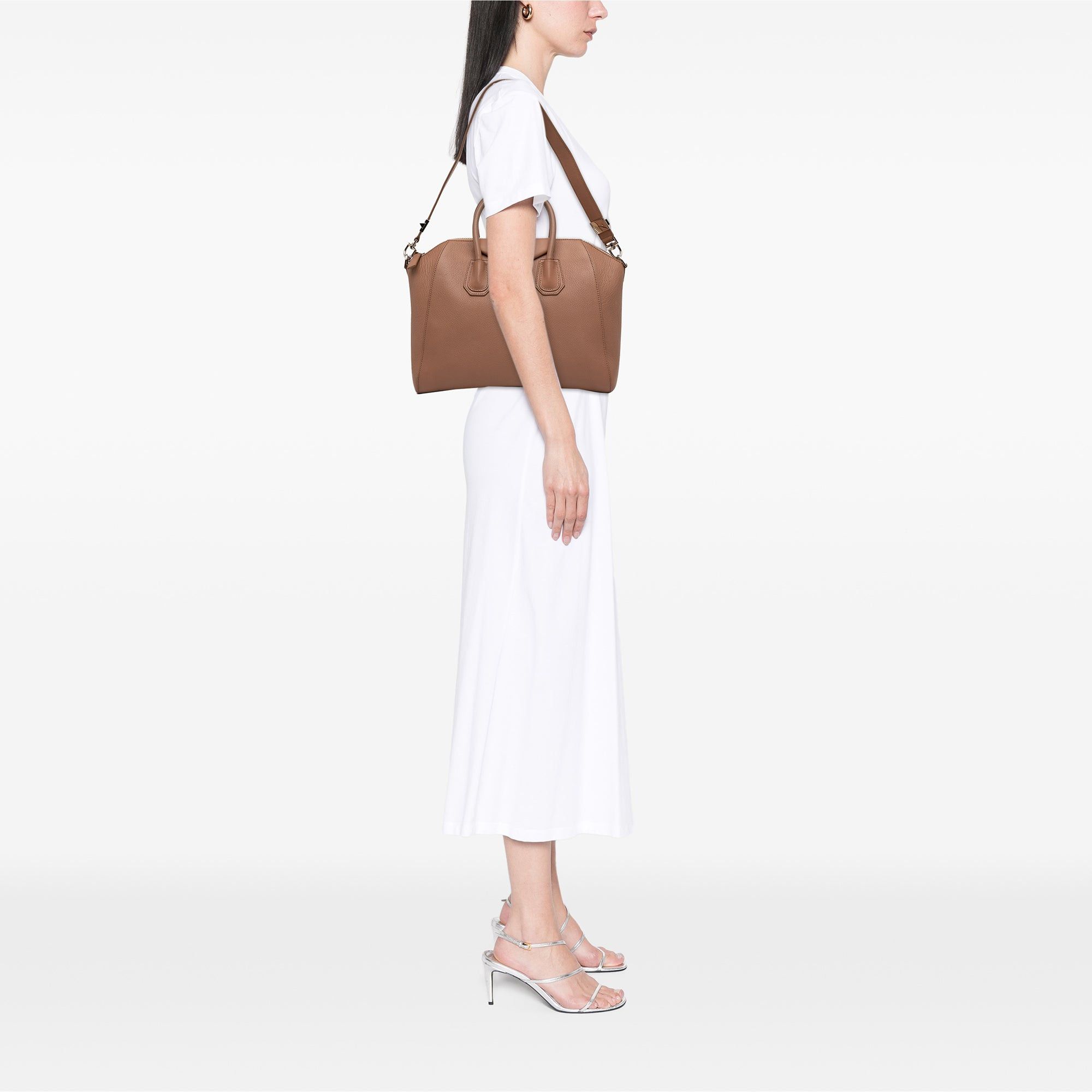 Givenchy Medium Goatskin Antigona Satchel Size ONE SIZE - 8 Thumbnail