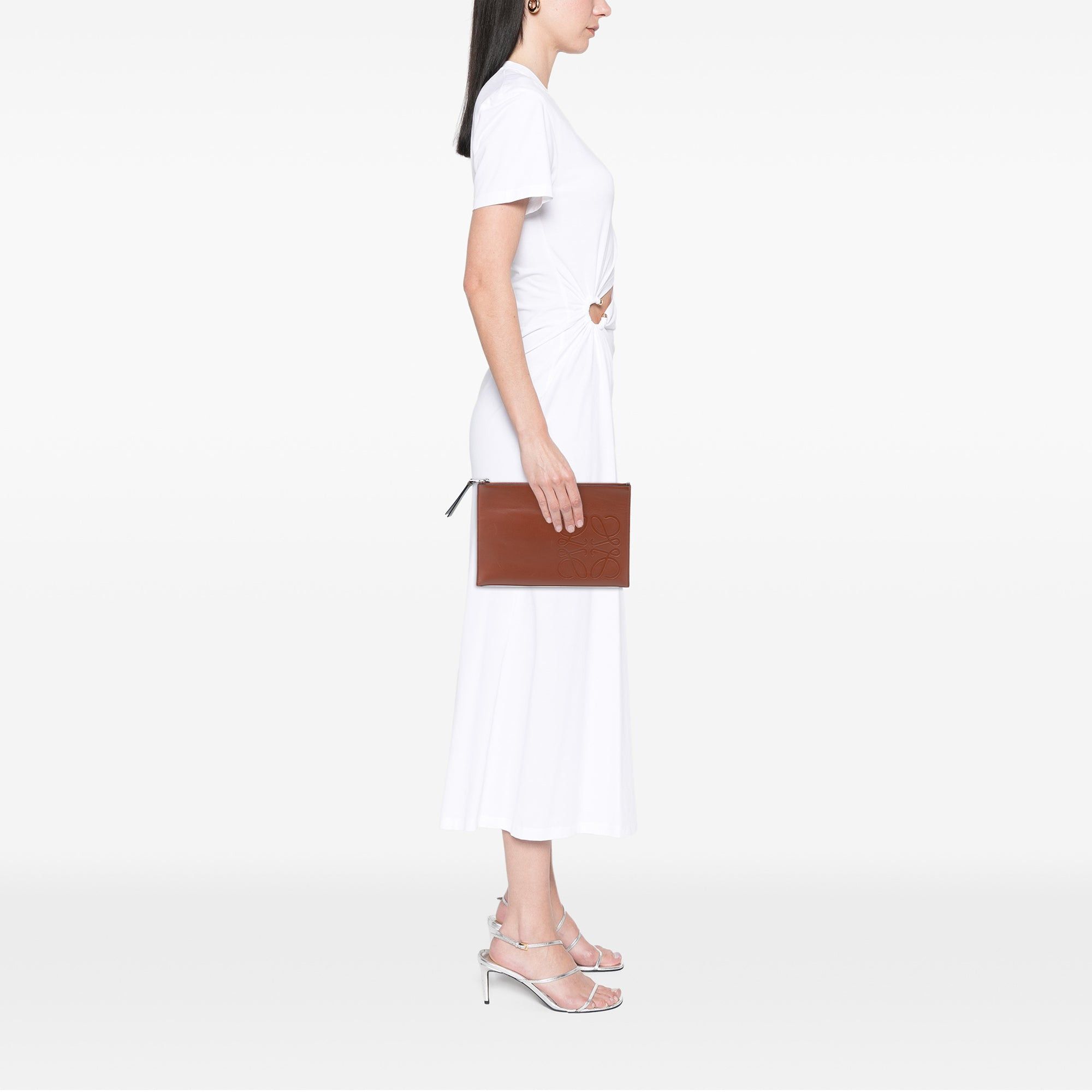 Loewe Leather Anagram Flat Pouch Size ONE SIZE - 7 Thumbnail