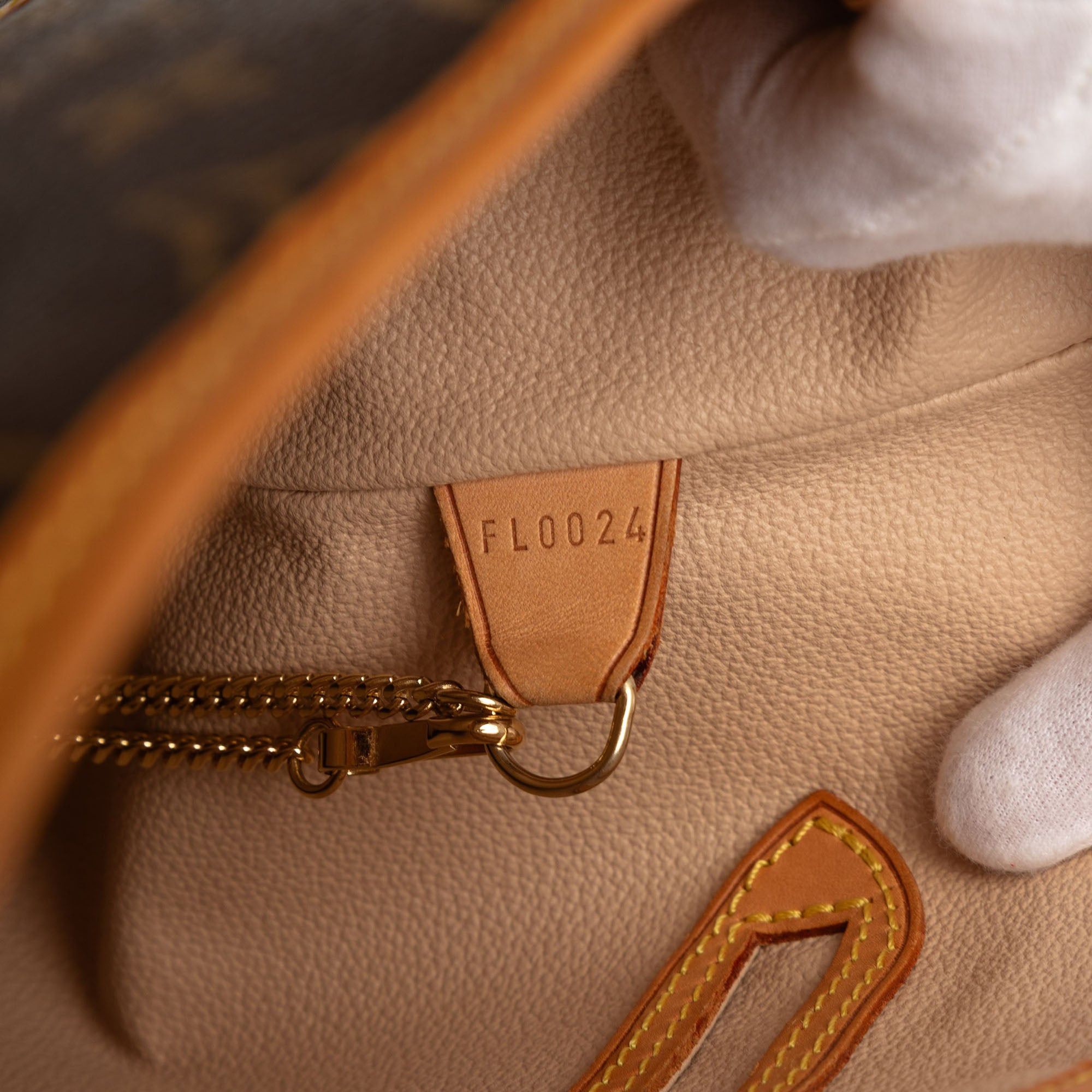 Louis Vuitton Monogram Bucket GM Size ONE SIZE - 6 Thumbnail