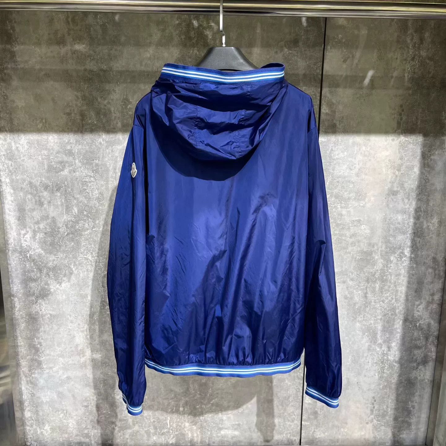Moncler Moncler Blue Light Jacket l Men Size US L / EU 52-54 / 3 - 2 Thumbnail