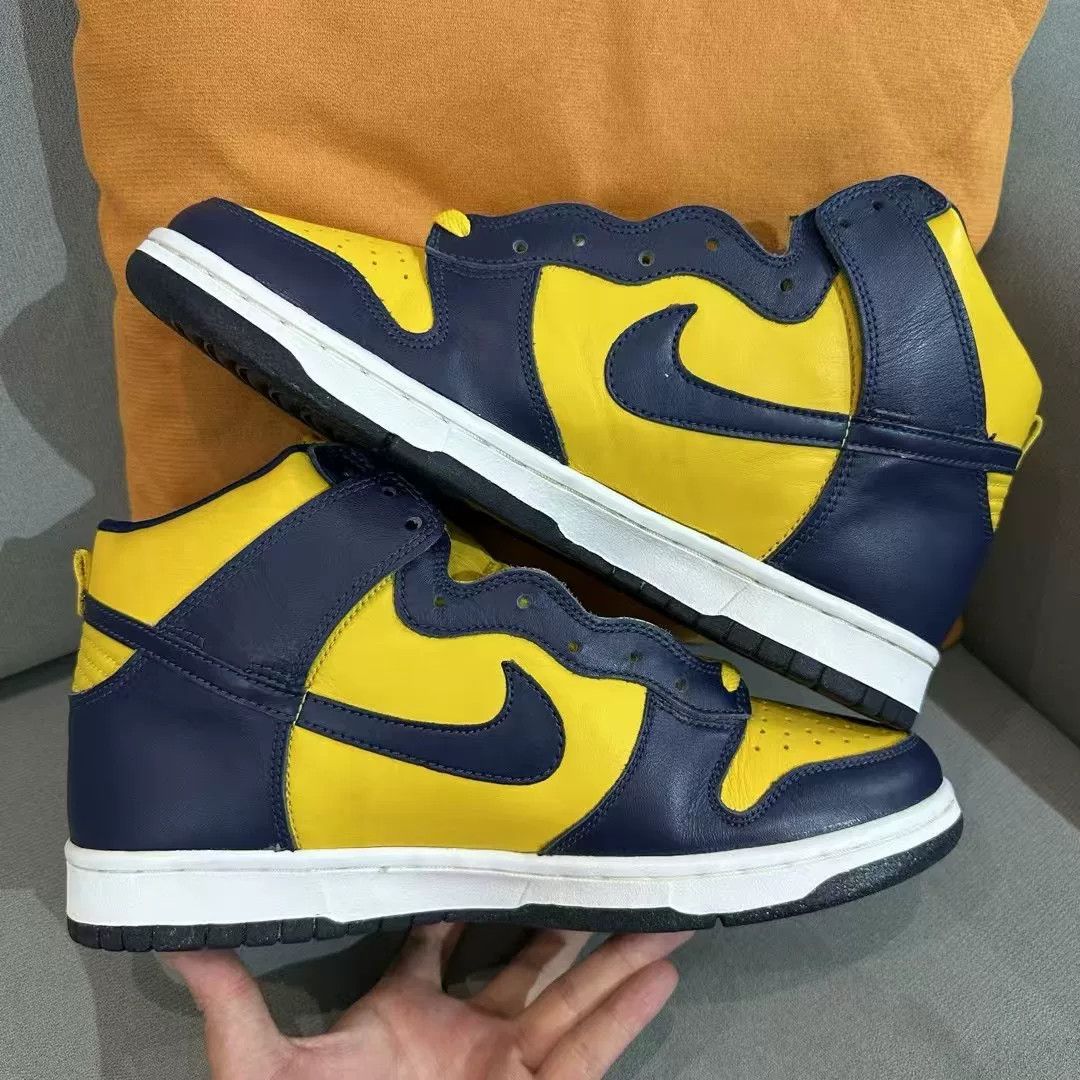 Nike Nike DUNK Lowtop Sneakers 11.5 Men Size US 11.5 / EU 44-45 - 4 Thumbnail