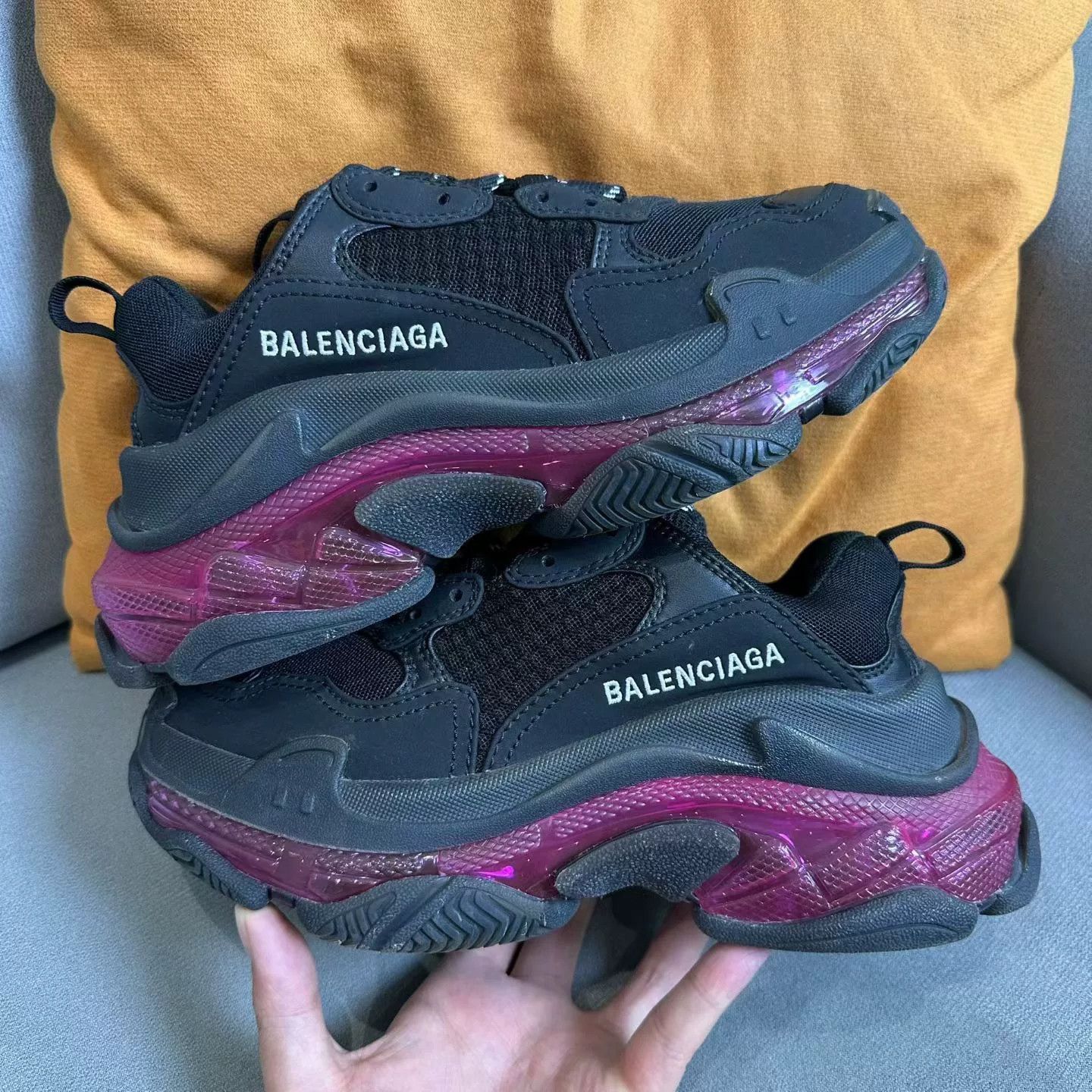 Balenciaga Balenciaga Purple Lowtop Sneakers us_5 Women Size US 5 / IT 35 - 5 Thumbnail