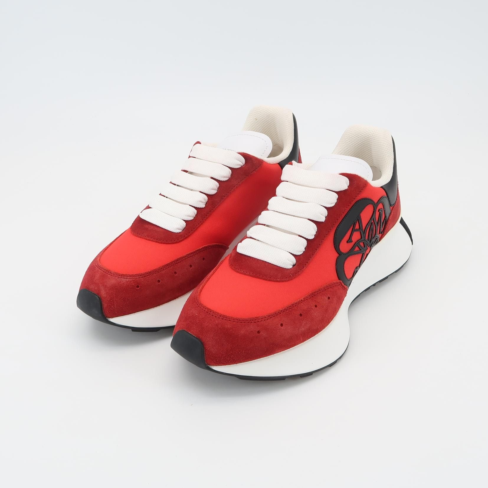 Alexander McQueen Alexander McQueen Red Sprint Runner Sneakers 40 Size US 7 / EU 40 - 3 Thumbnail