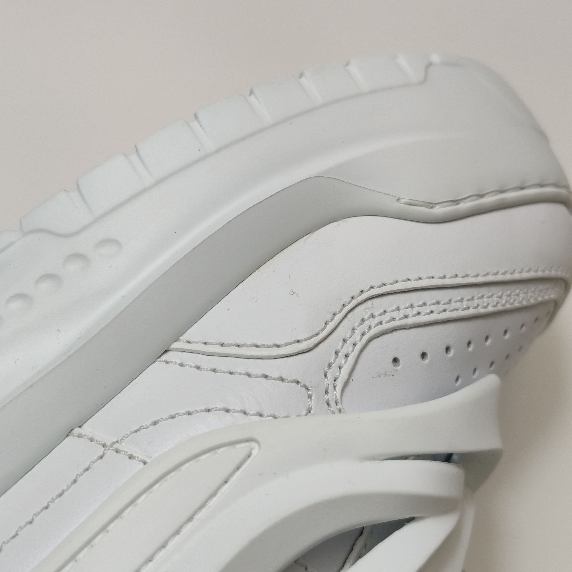 Versace Versace Odissea Leather Sneakers 41 Size US 8 / EU 41 - 8 Thumbnail