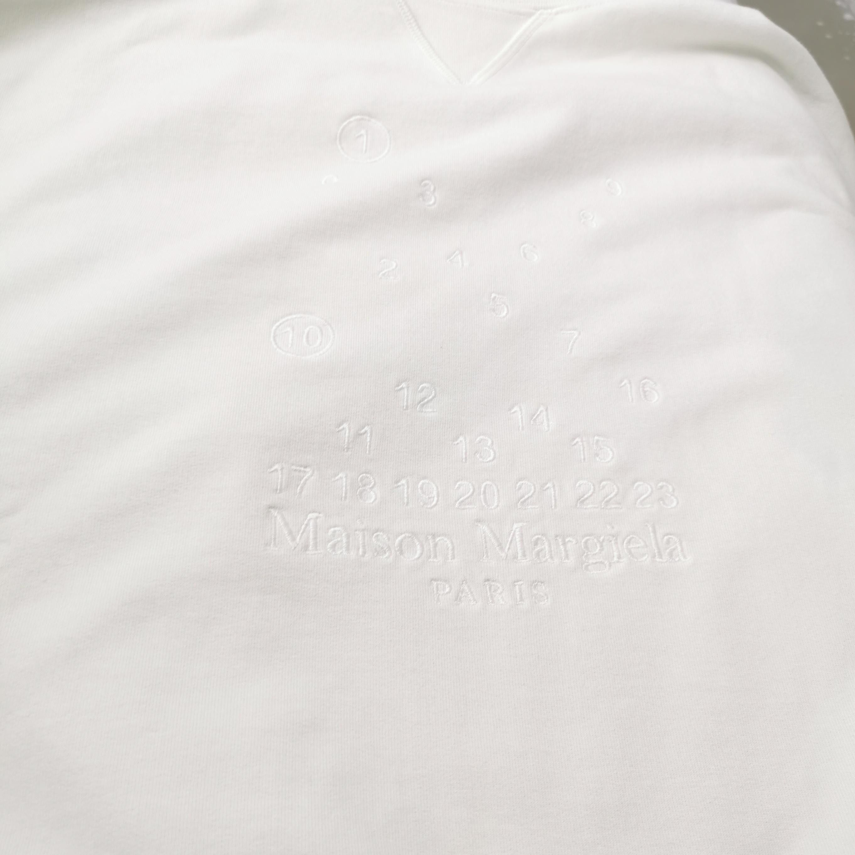 Maison Margiela Maison Margiela Tonal Numbers Logo Sweatshirt Size M Size US M / EU 48-50 / 2 - 4 Thumbnail
