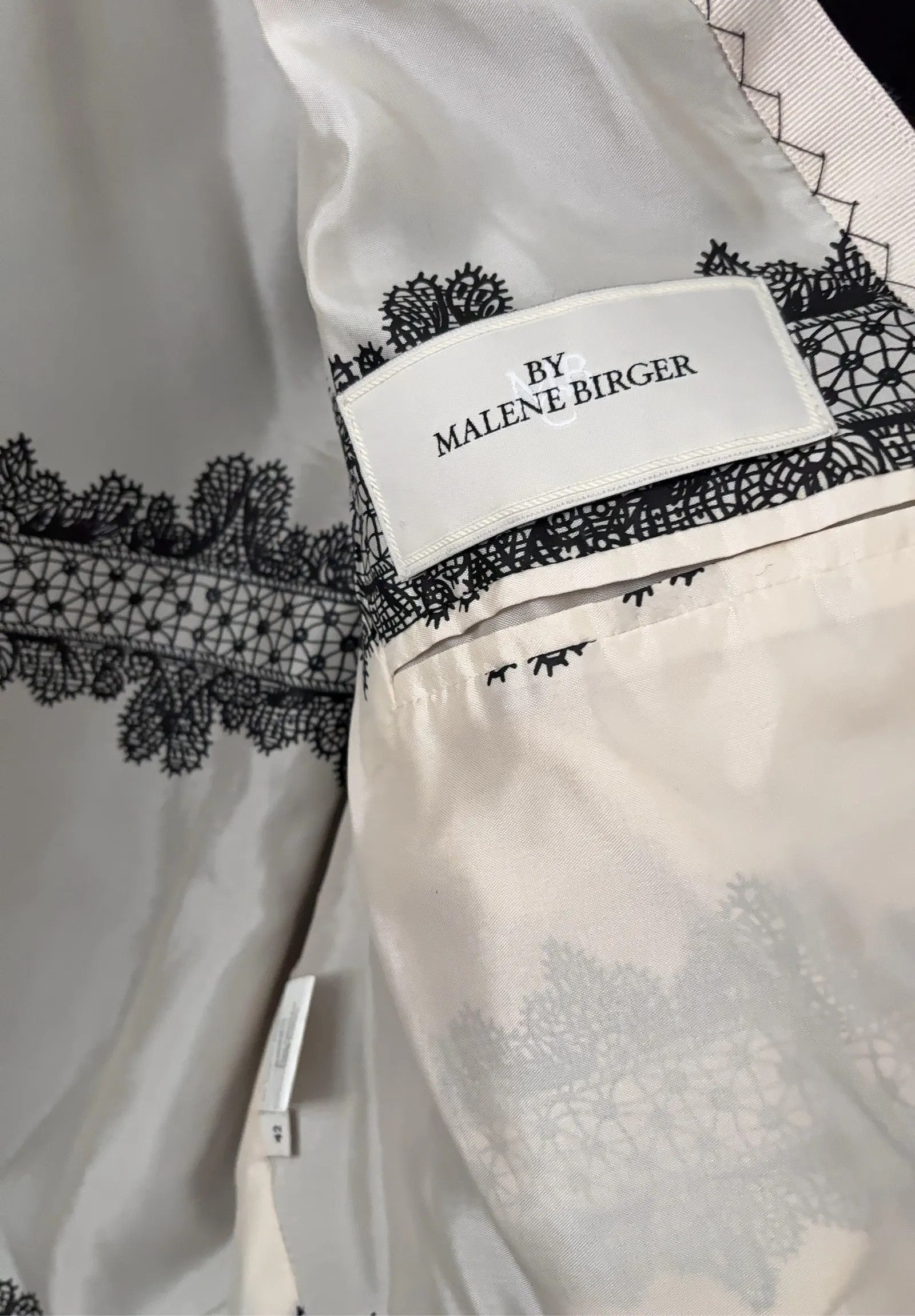 By Malene Birger By Malene Birger Fulvia Blazer Size M / US 6-8 / IT 42-44 - 5 Thumbnail