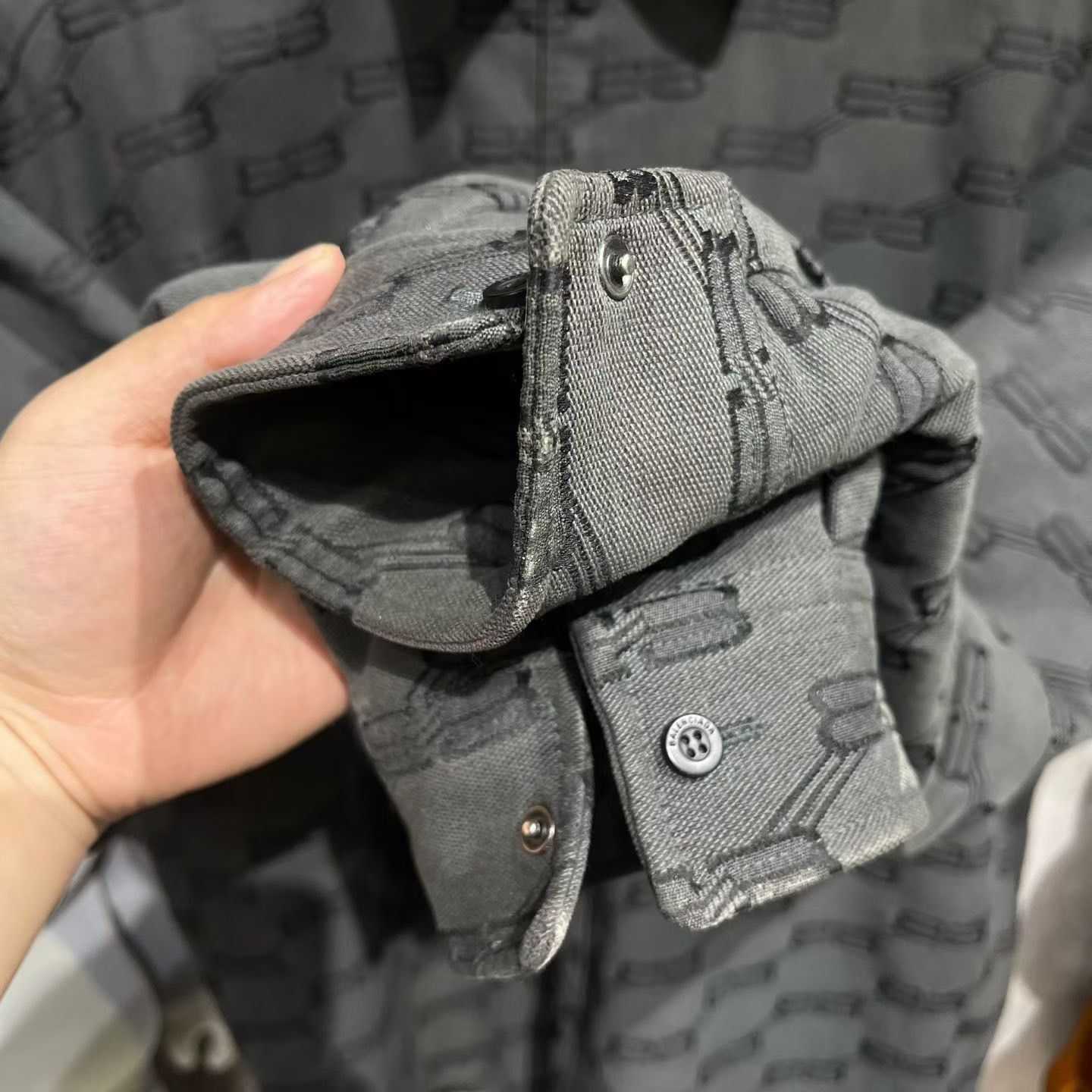 Balenciaga Balenciaga Gray Heavy Coat m Men Size US M / EU 48-50 / 2 - 5 Thumbnail