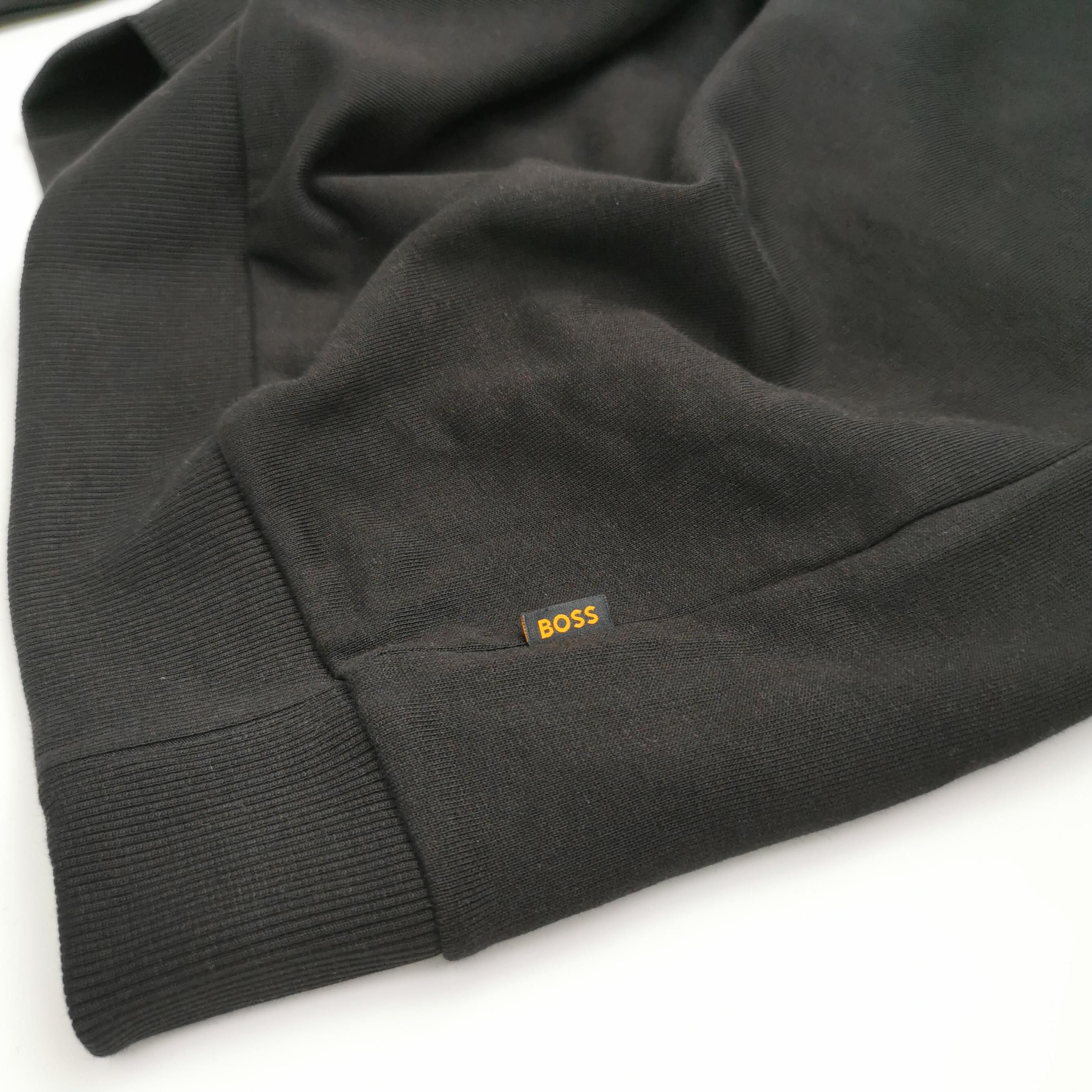 Hugo Boss Hugo Boss Logo Patch Cotton Sweatshirt S Size US S / EU 44-46 / 1 - 5 Thumbnail