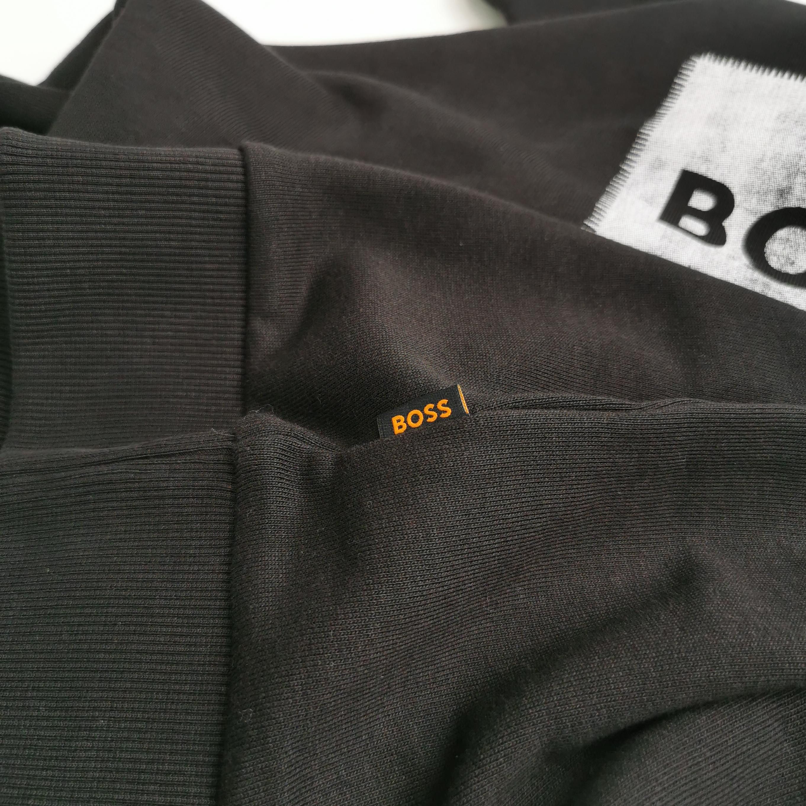 Hugo Boss Hugo Boss Logo Patch Cotton Sweatshirt Size S Size US S / EU 44-46 / 1 - 5 Thumbnail