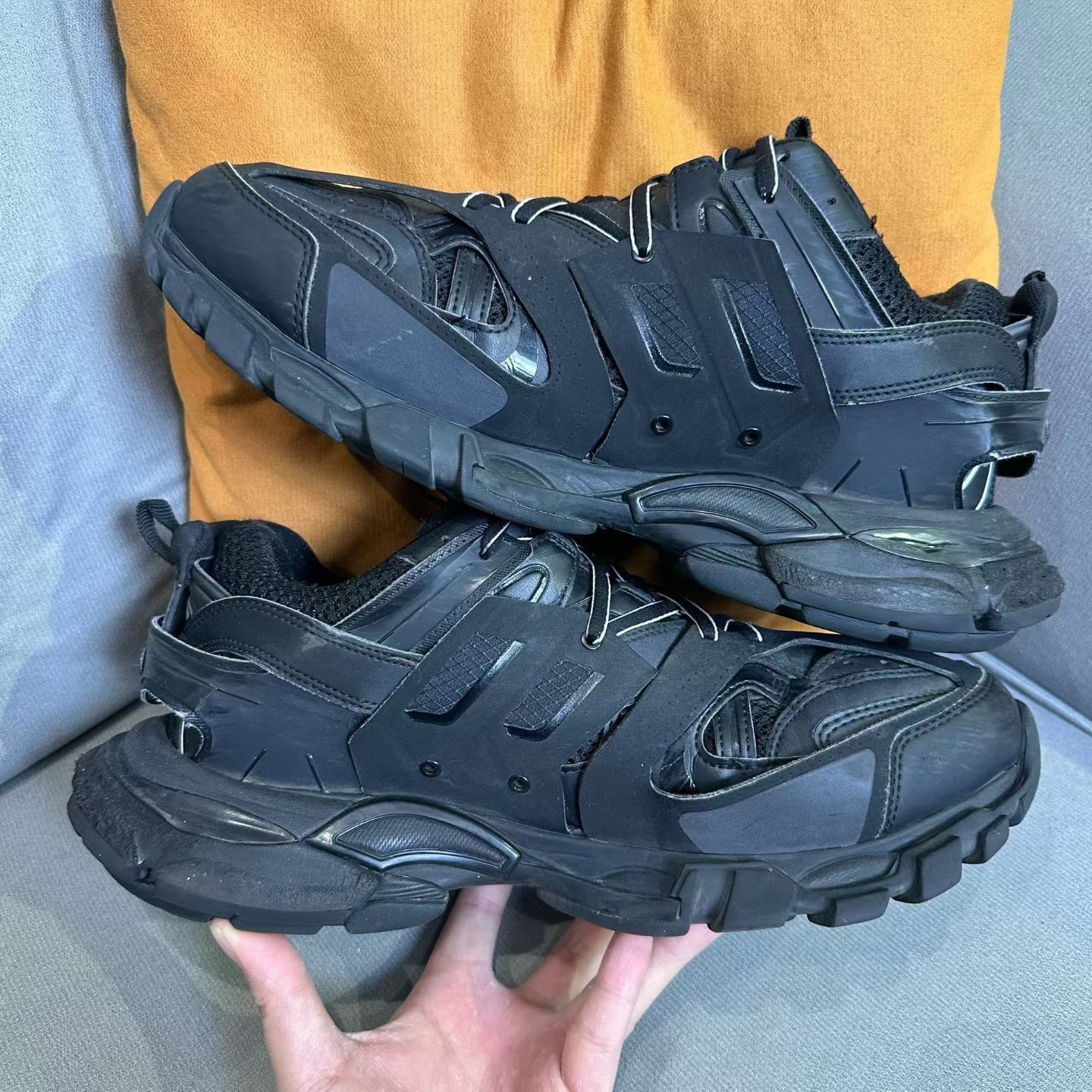 Balenciaga Balenciaga Black Lowtop Sneakers 11 Men Size US 11 / EU 44 - 5 Thumbnail