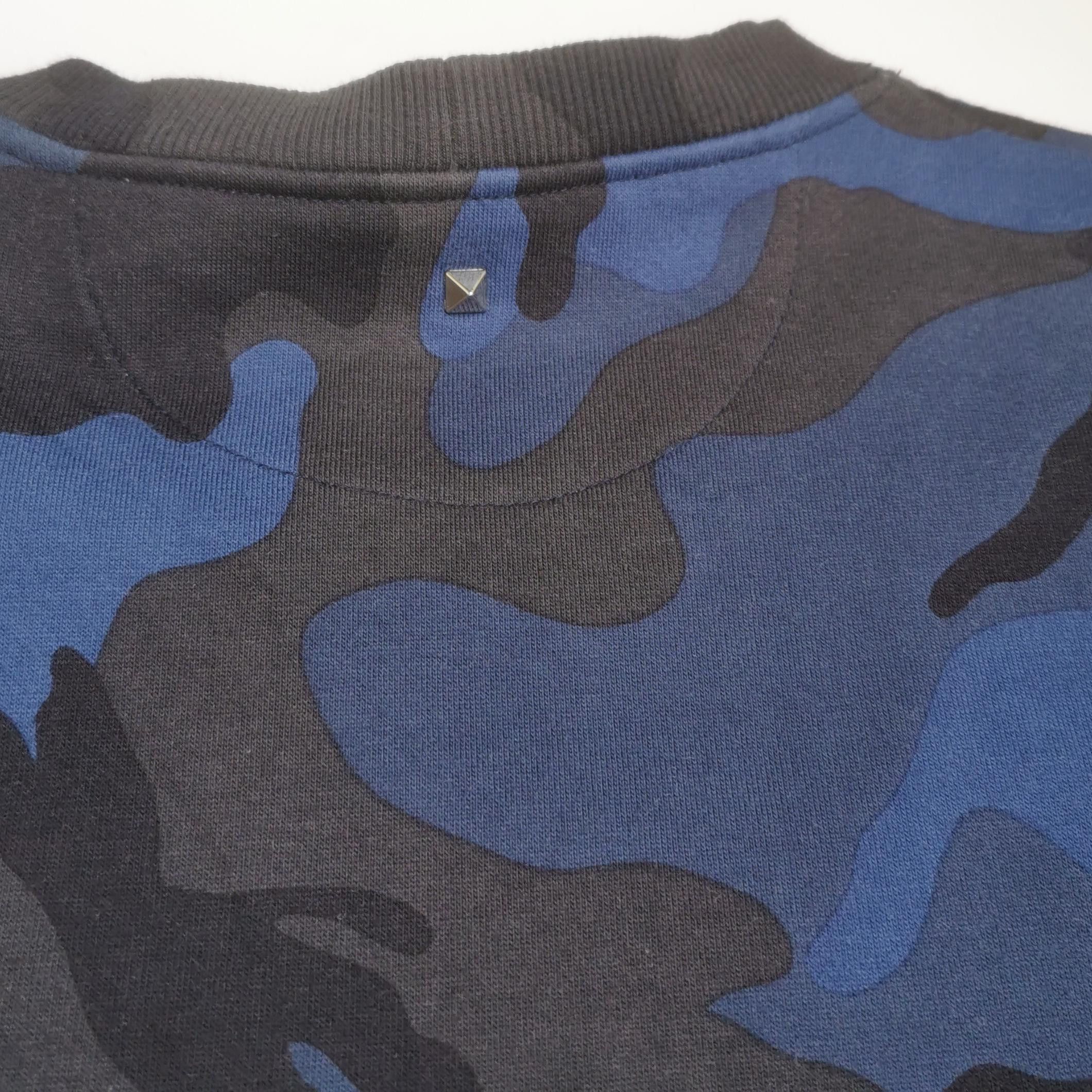 Valentino Valentino Camo Crewneck Sweatshirt S Size US S / EU 44-46 / 1 - 4 Thumbnail