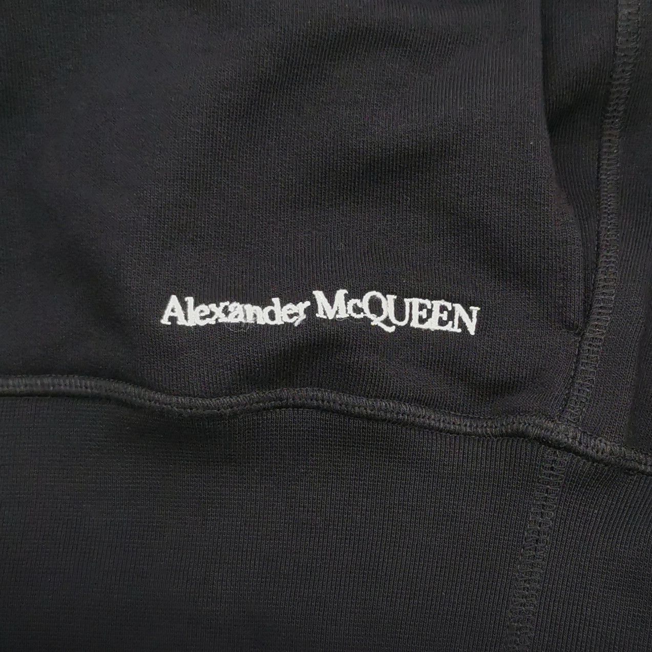 Alexander McQueen Alexander McQueen Skull Graphic Hoodie Size L Size US L / EU 52-54 / 3 - 4 Thumbnail