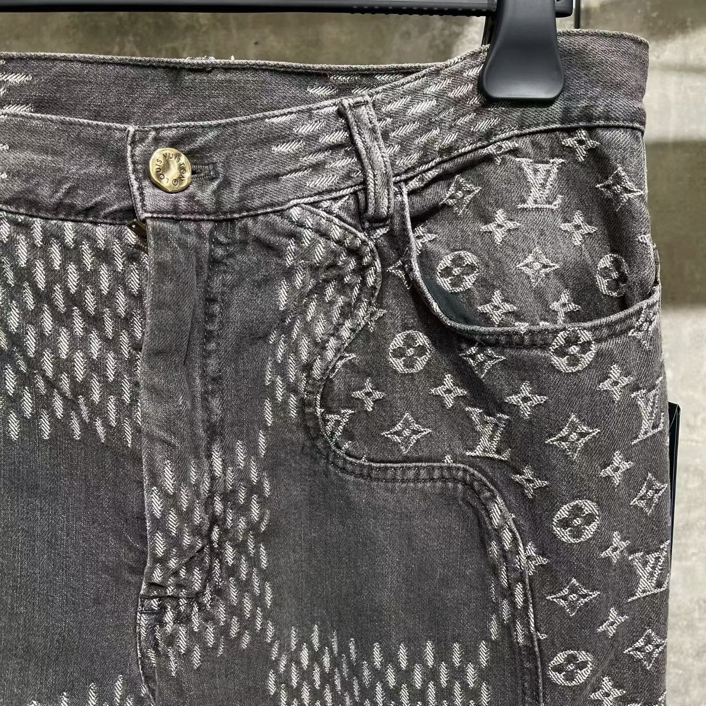 Louis Vuitton Louis Vuitton Collab Black Denim Jeans 32 Men Size US 32 / EU 48 - 3 Thumbnail
