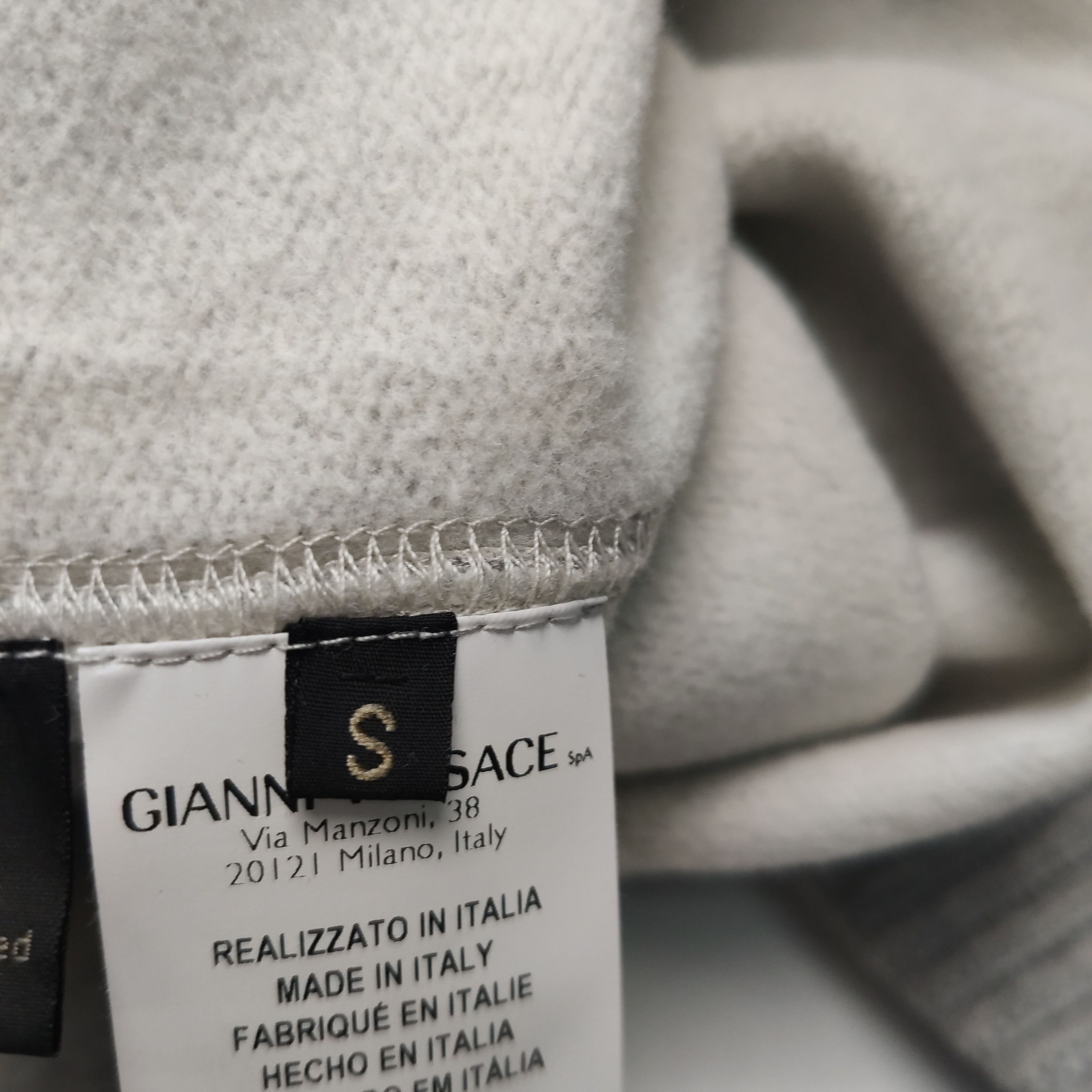 Versace Versace Medusa Leather Patch Sweatshirt S Size US S / EU 44-46 / 1 - 7 Thumbnail