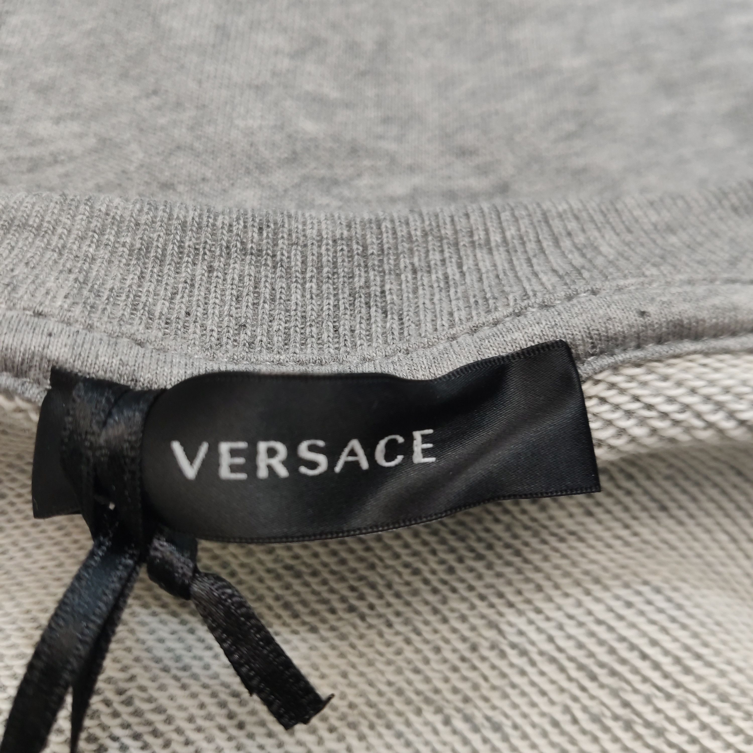 Versace Versace Script Logo Sweatshirt XL Size US XL / EU 56 / 4 - 6 Thumbnail