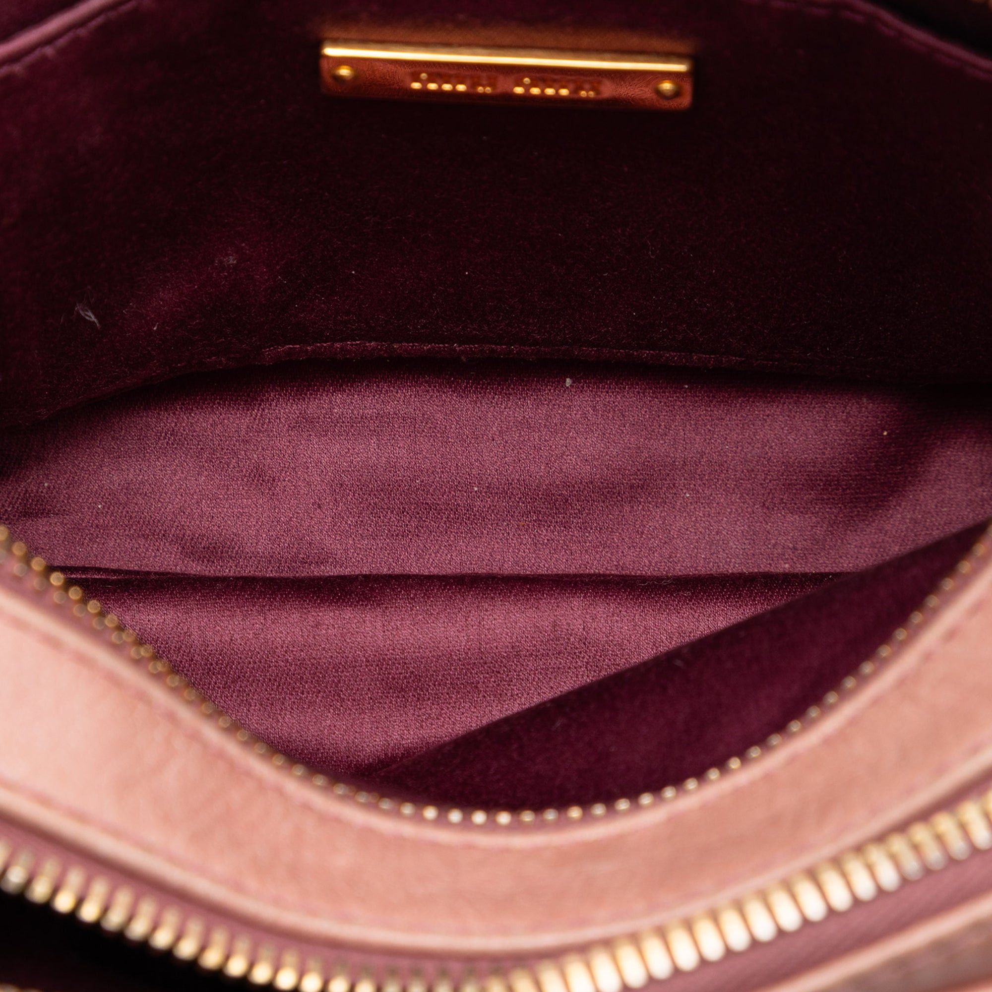 Miu Miu Matelasse Nappa Double Zip Camera Bag Size ONE SIZE - 4 Thumbnail