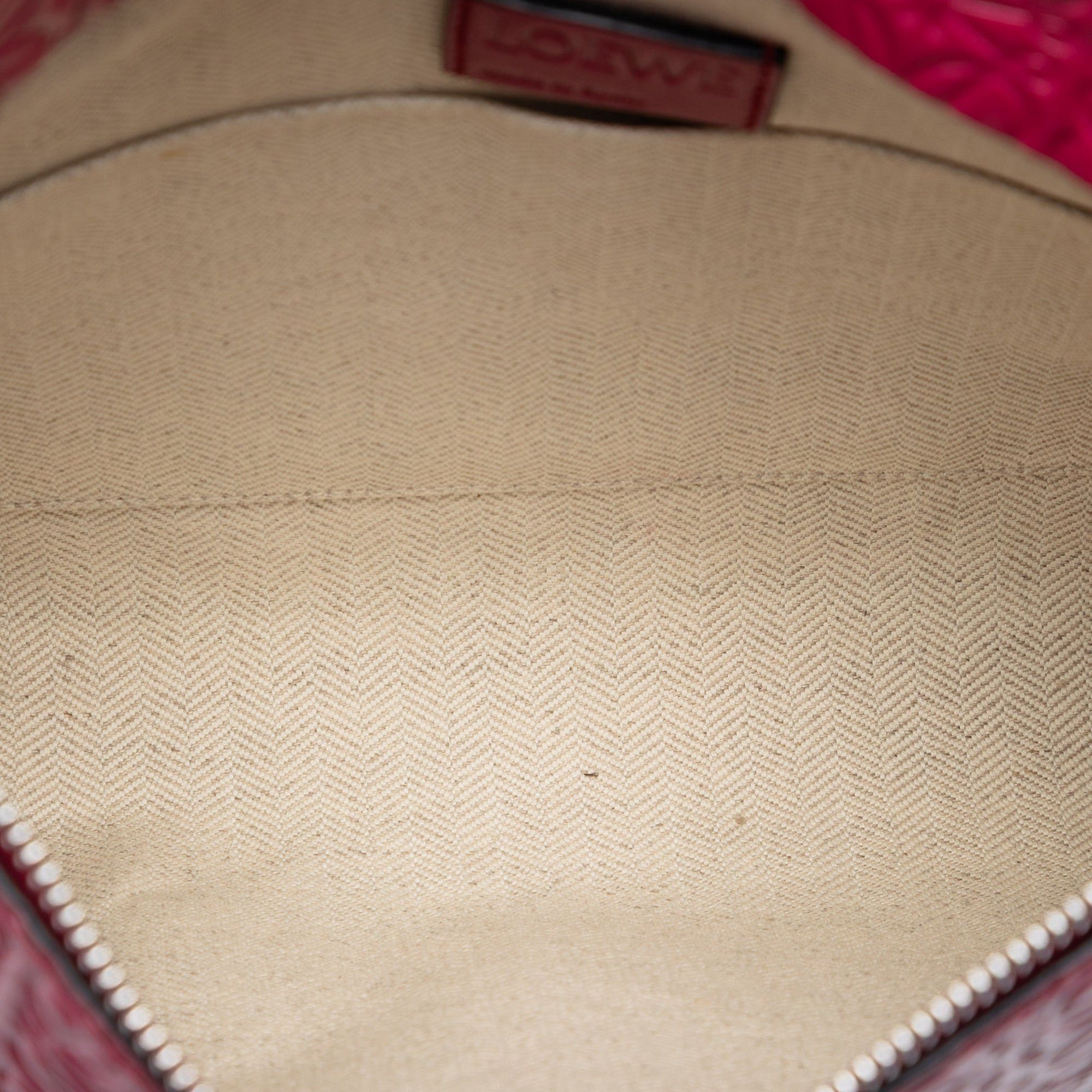 Loewe Embossed Calfskin Anagram Repeat T Pouch Size ONE SIZE - 4 Thumbnail
