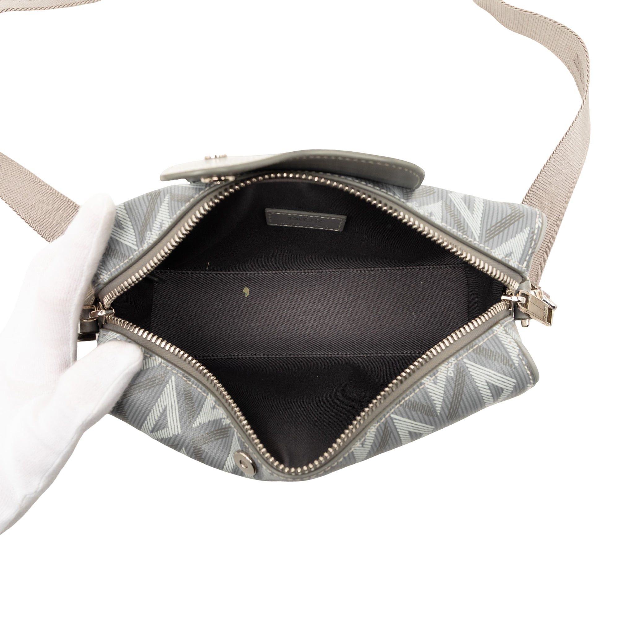 Dior CD Diamond Coated Canvas Lingot 22 Bag Size ONE SIZE - 4 Thumbnail
