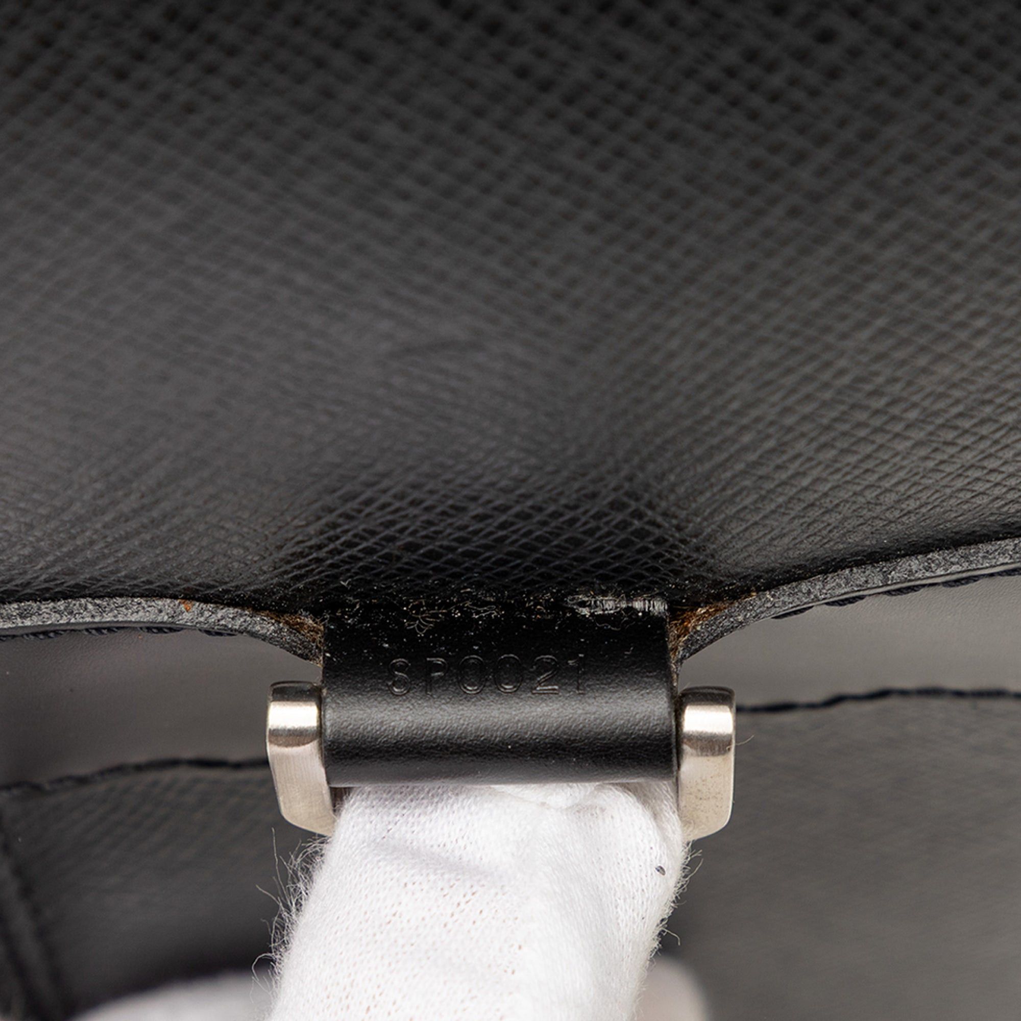 Louis Vuitton Taiga Tura Size ONE SIZE - 6 Thumbnail