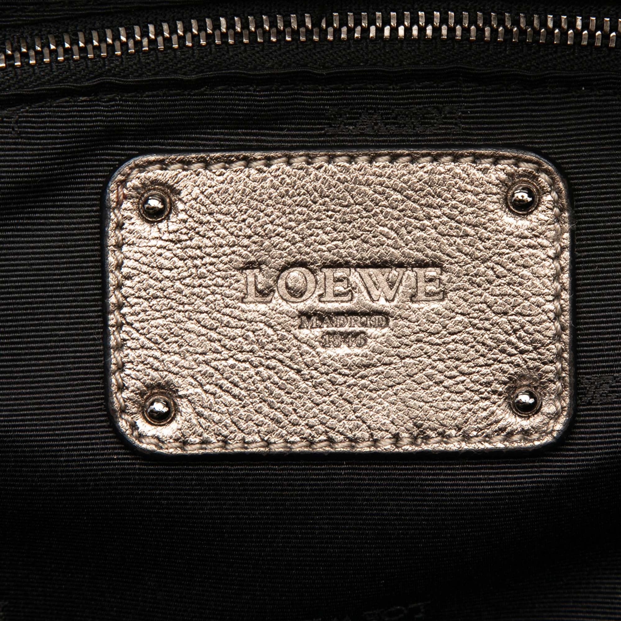 Loewe Metallic Nappa Anagram Aire Size ONE SIZE - 4 Thumbnail