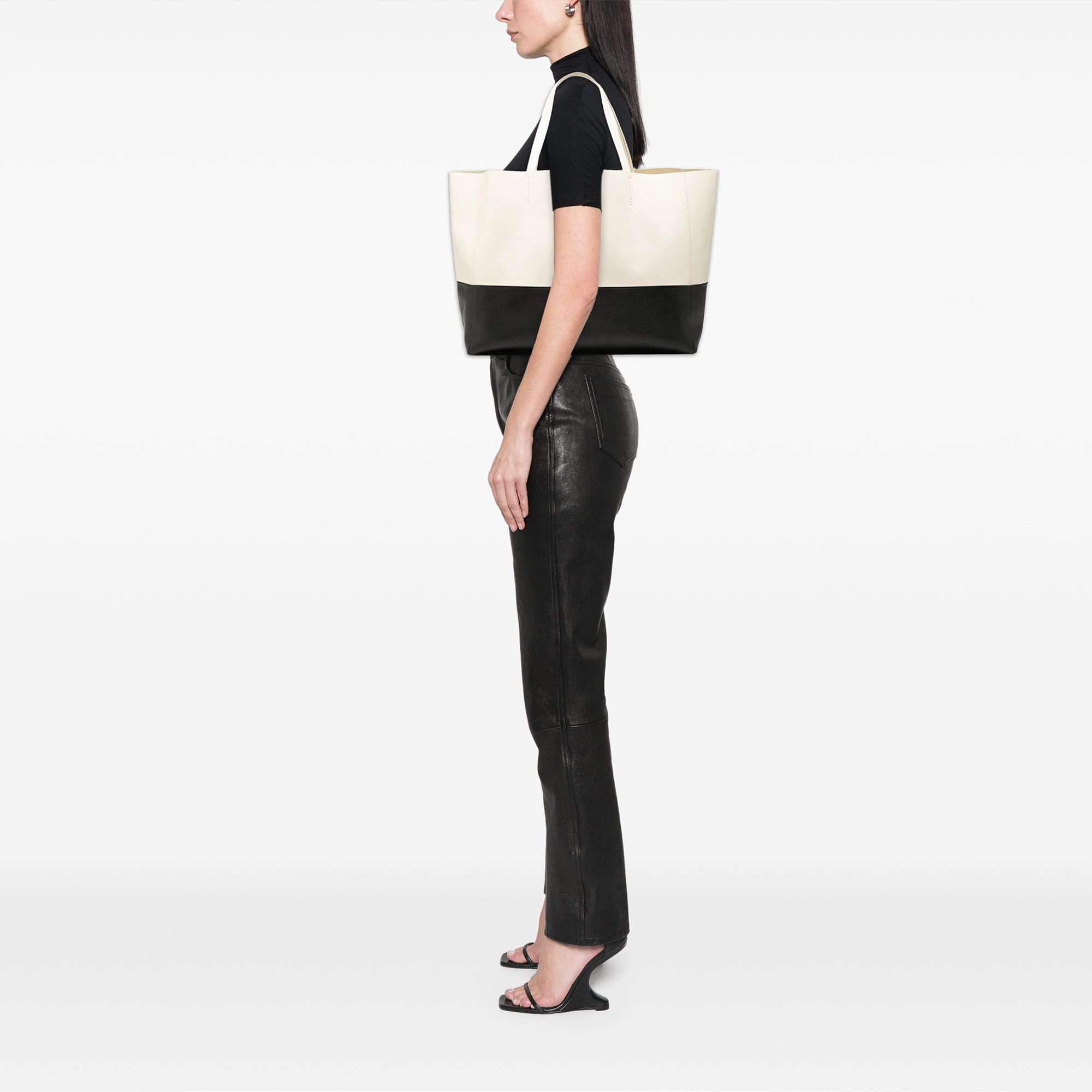 Celine Bicolor Calfskin Horizontal Cabas Tote Size ONE SIZE - 7 Thumbnail