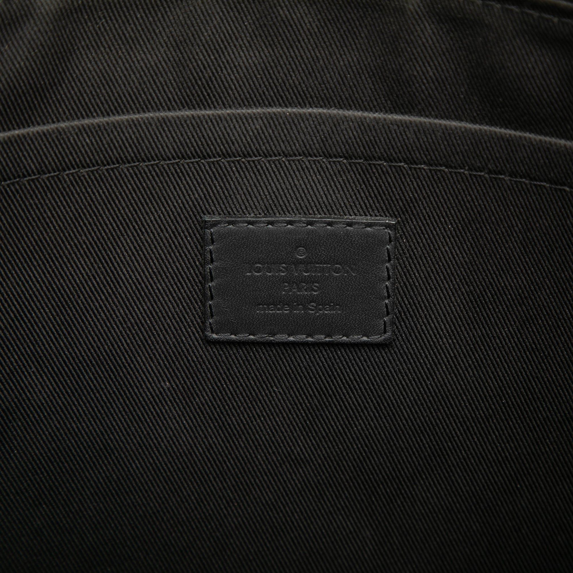 Louis Vuitton Monogram Shadow Discovery Pochette Size ONE SIZE - 5 Thumbnail