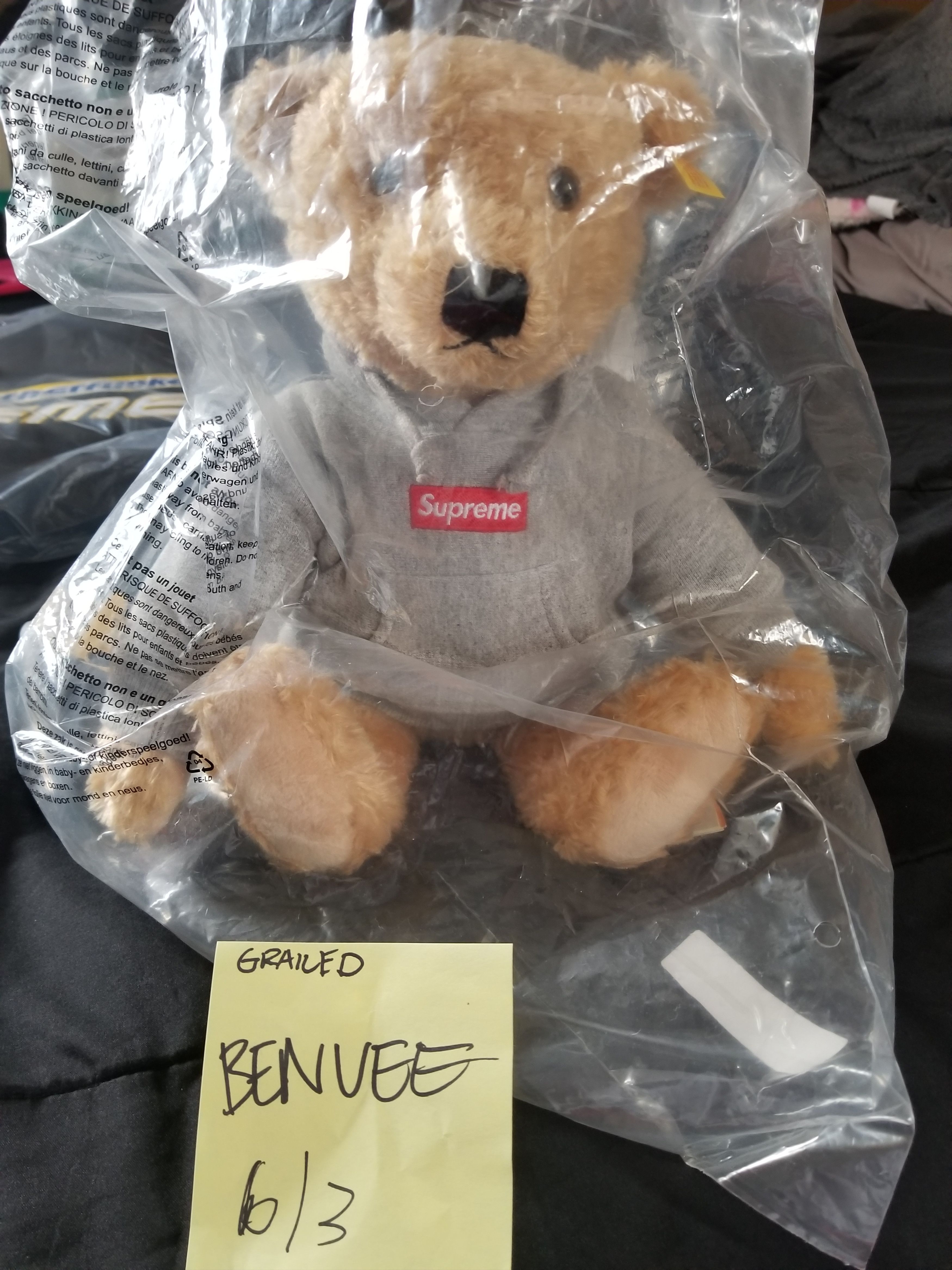 Supreme Steiff Bear Heather Grey - FW18 - US